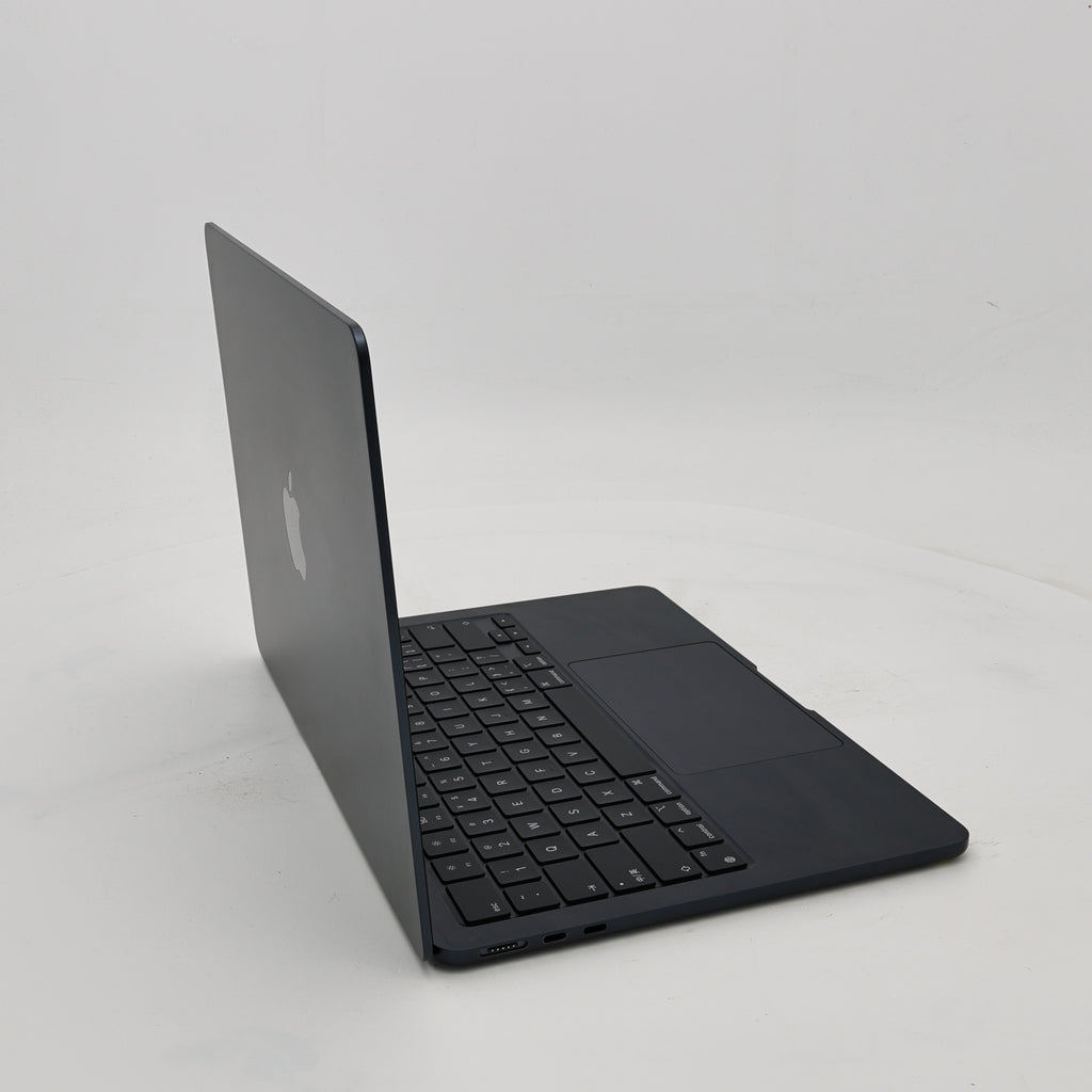 95新 Apple MacBook Air 22年 13寸 M2（8+8核） 8G RAM 256G SSD 午夜色