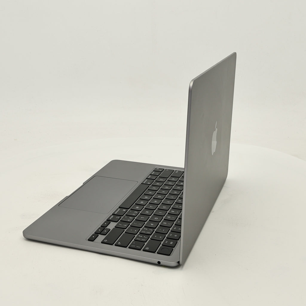 95新 Apple MacBook Air 24年 13寸 M3（8+10核） 16G RAM 256G SSD 深空灰色
