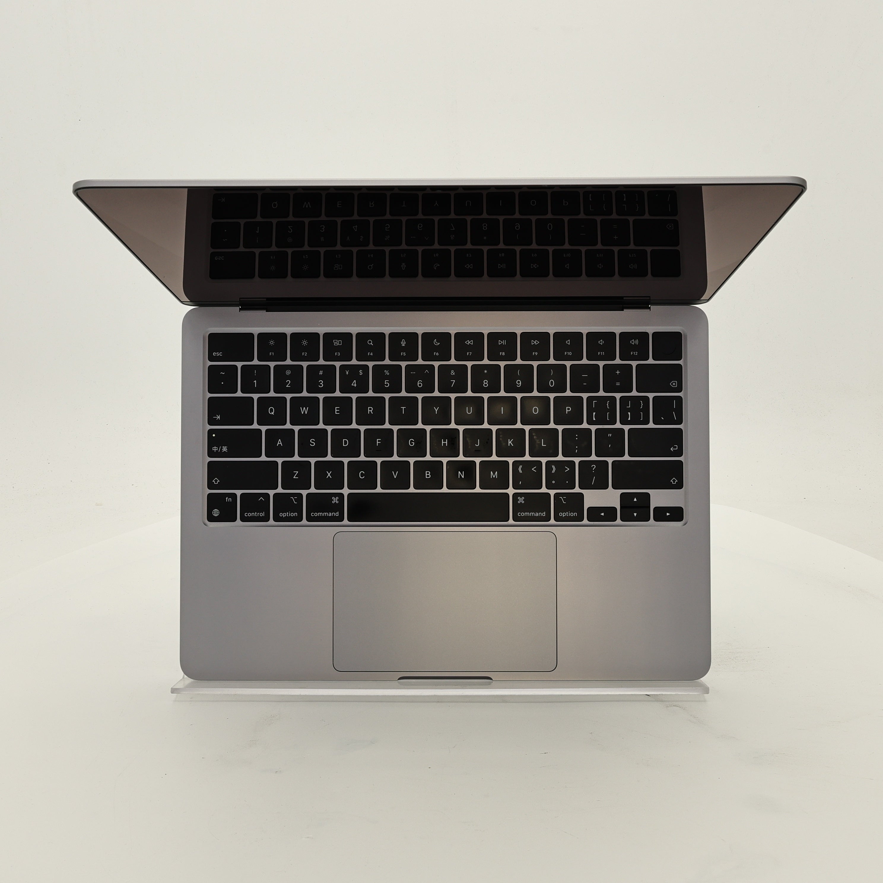 95新 Apple MacBook Air 24年 13寸 M3（8+10核） 16G RAM 256G SSD 深空灰色