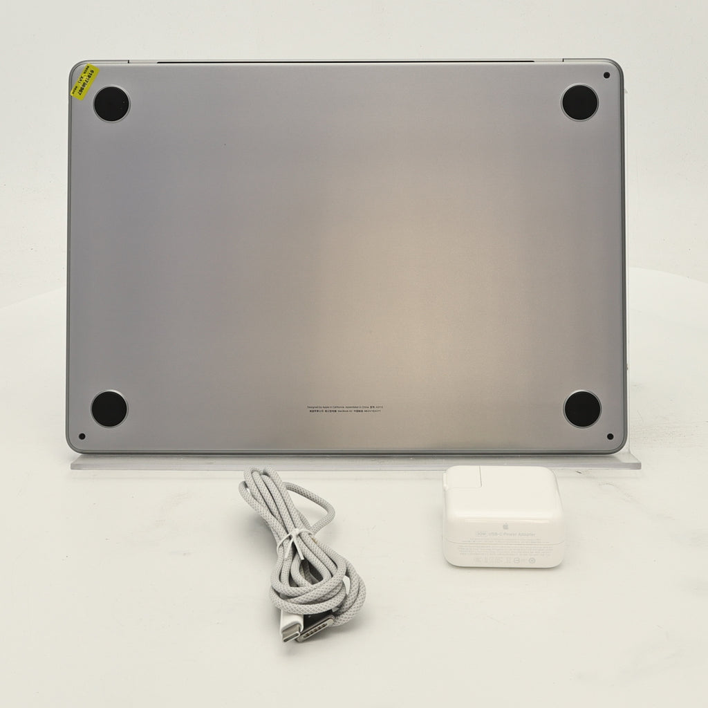 95新 Apple MacBook Air 24年 13寸 M3（8+10核） 16G RAM 256G SSD 深空灰色
