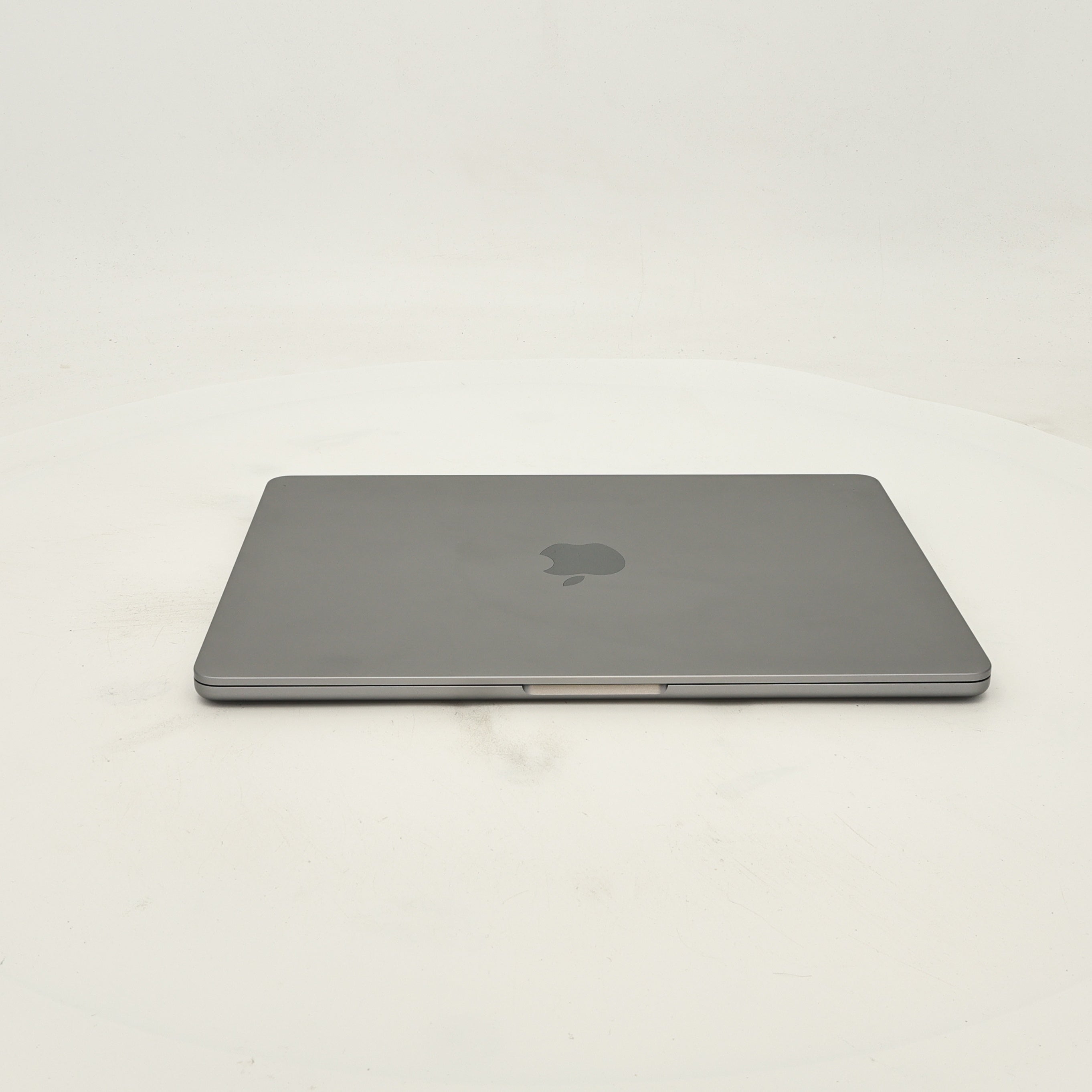 95新 Apple MacBook Air 24年 13寸 M3（8+10核） 16G RAM 256G SSD 深空灰色