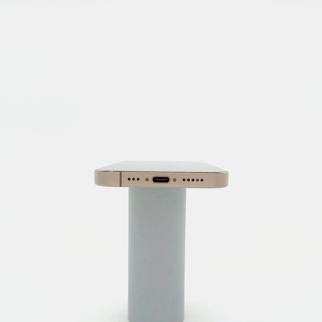 95新 Apple iPhone 16 Pro 128G 沙漠色鈦金屬 中國大陸版
