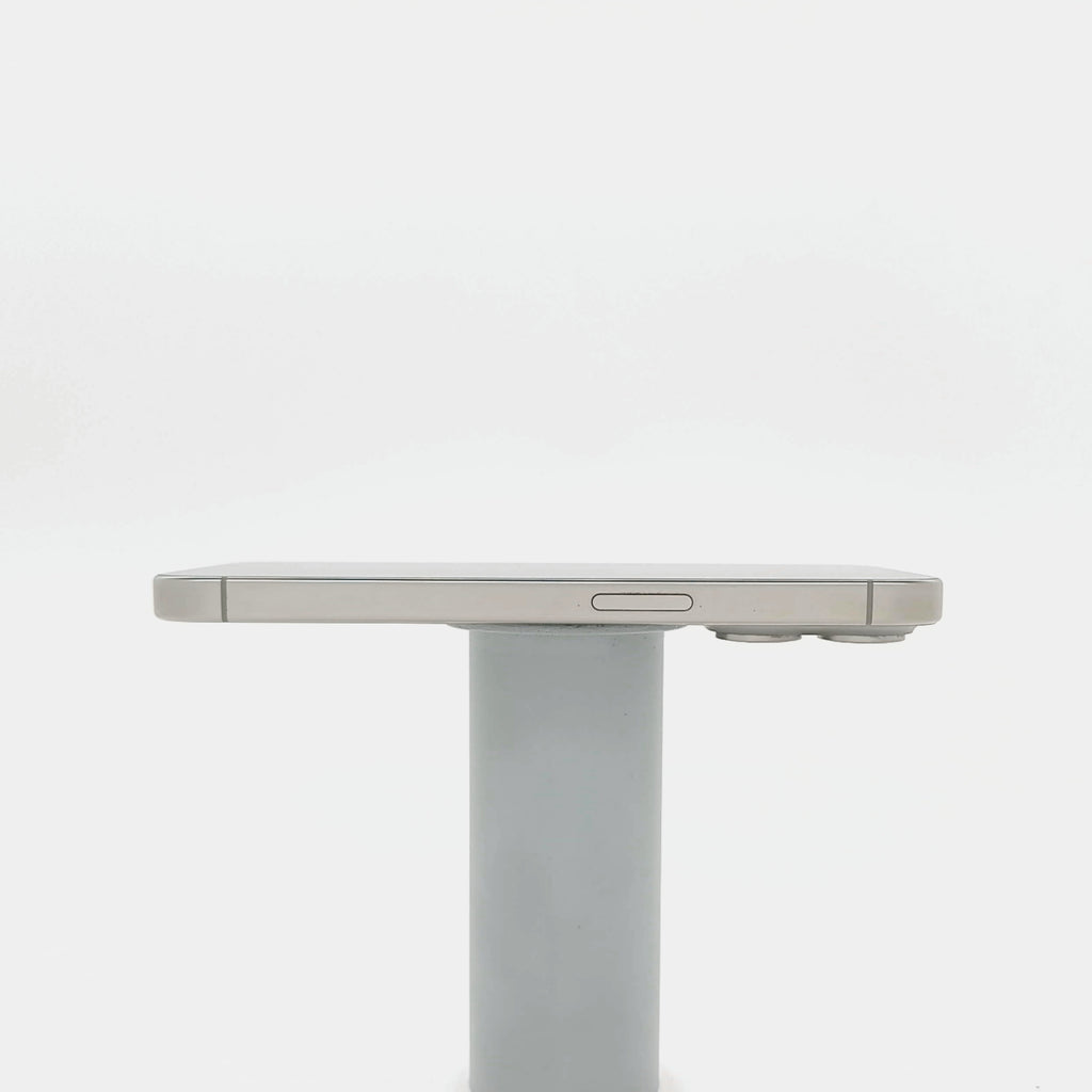 95新 Apple iPhone 15 Pro 128G 原色鈦金屬 中國大陸版