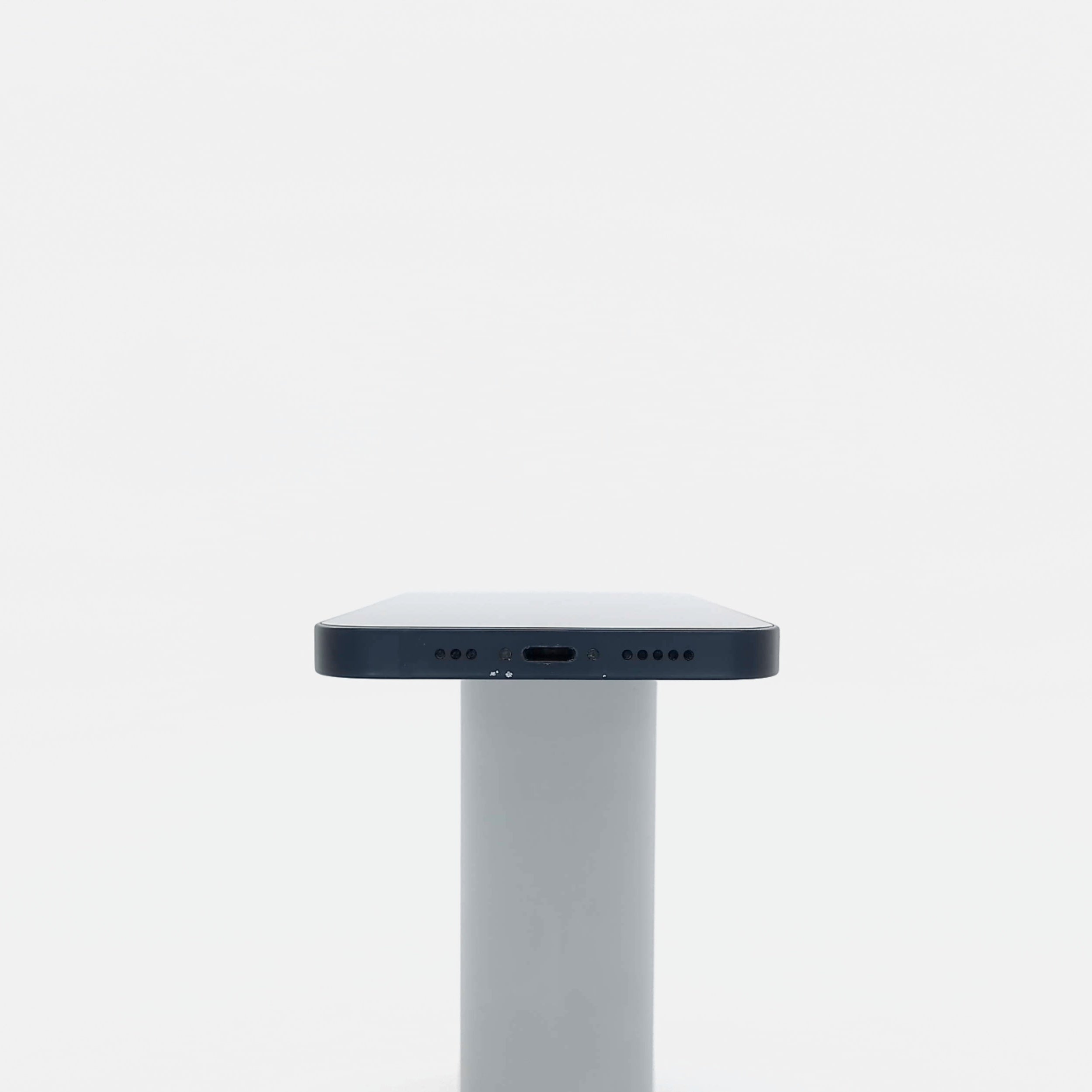 95新 Apple iPhone 13 256G 午夜色 中國大陸版