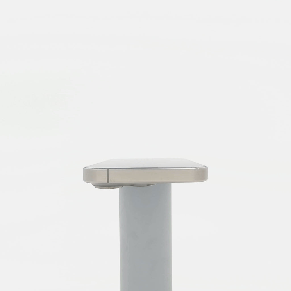 95新 Apple iPhone 15 Pro 128G 原色鈦金屬 中國大陸版