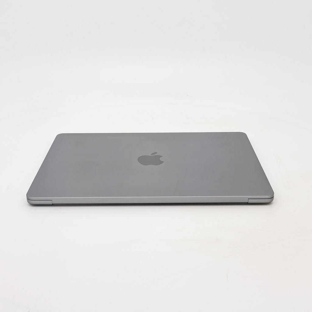 95新 Apple MacBook Air 22年 13寸 M2（8+8核） 8G RAM 256G SSD 深空灰色