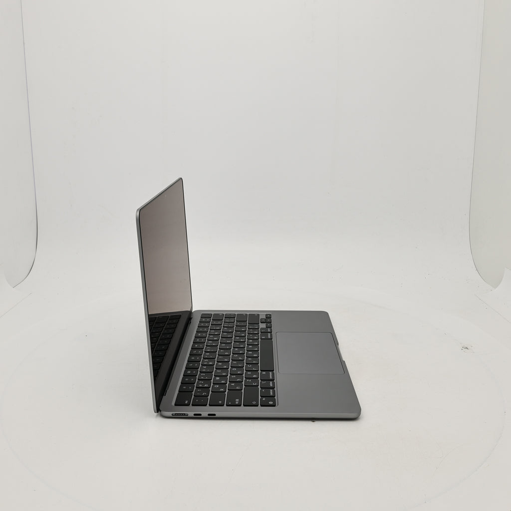 95新 Apple MacBook Air 22年 13寸 M2（8+8核） 8G RAM 256G SSD 深空灰色