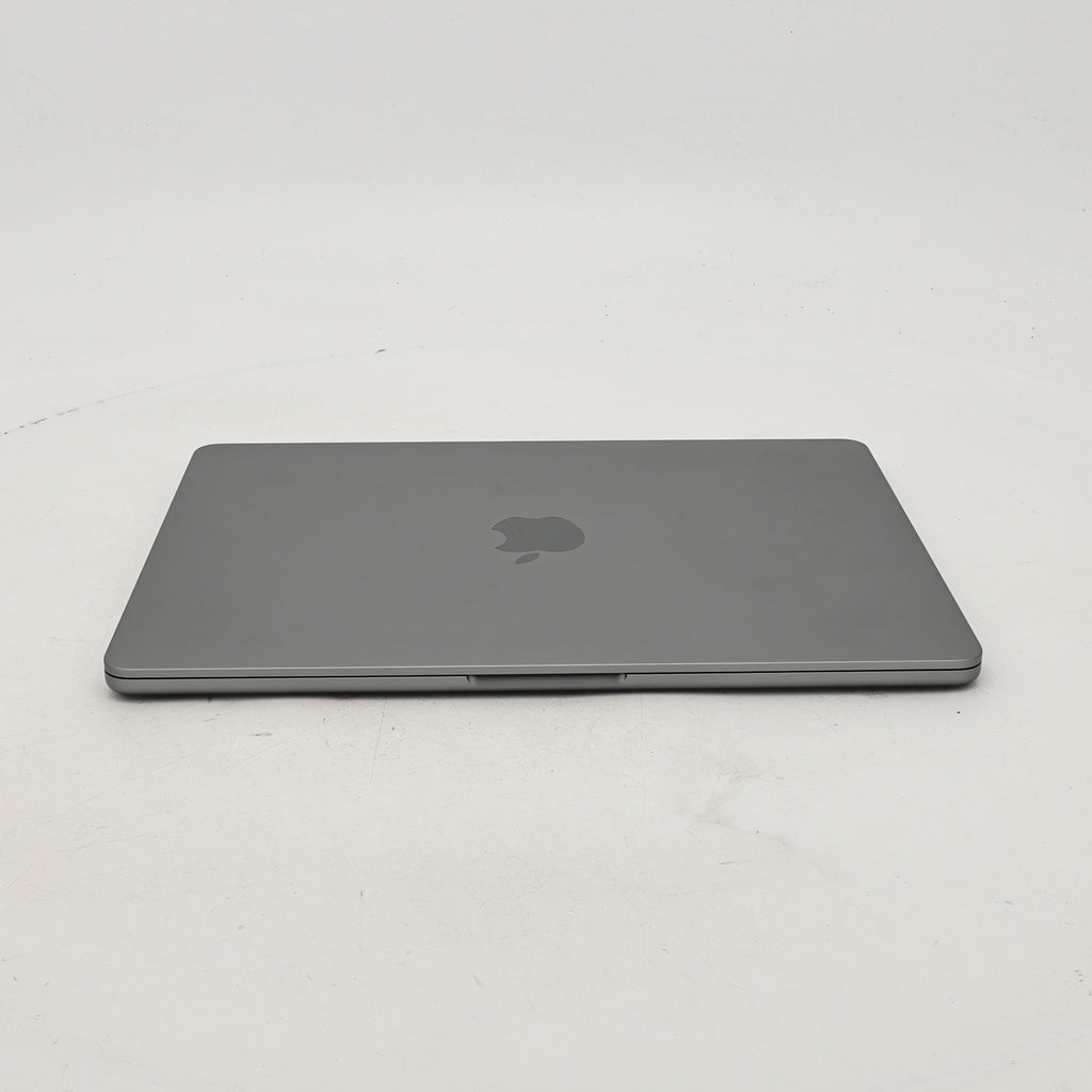 95新 Apple MacBook Air 22年 13寸 M2（8+8核） 8G RAM 256G SSD 深空灰色