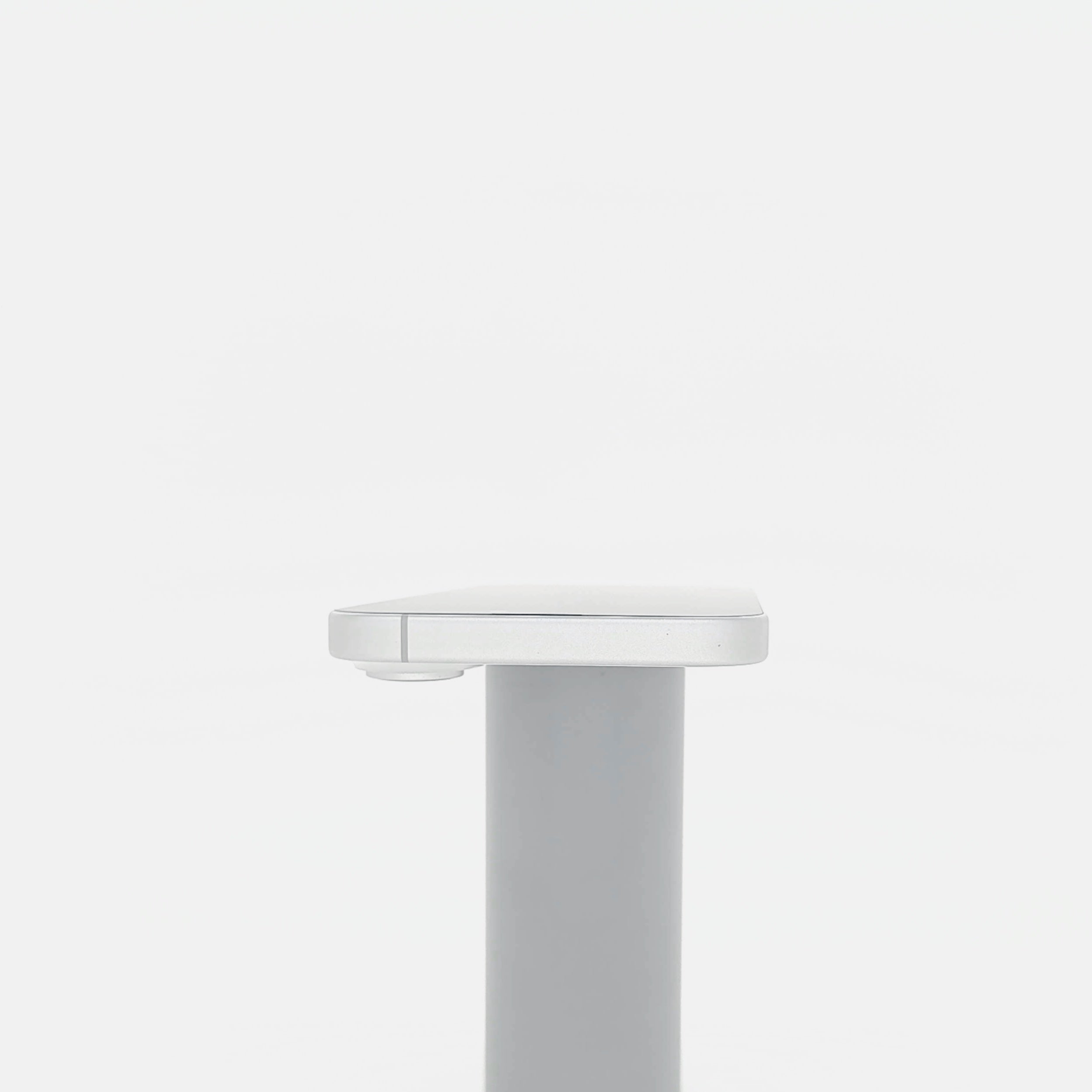 95新 Apple iPhone 16 128G 白色 中國大陸版