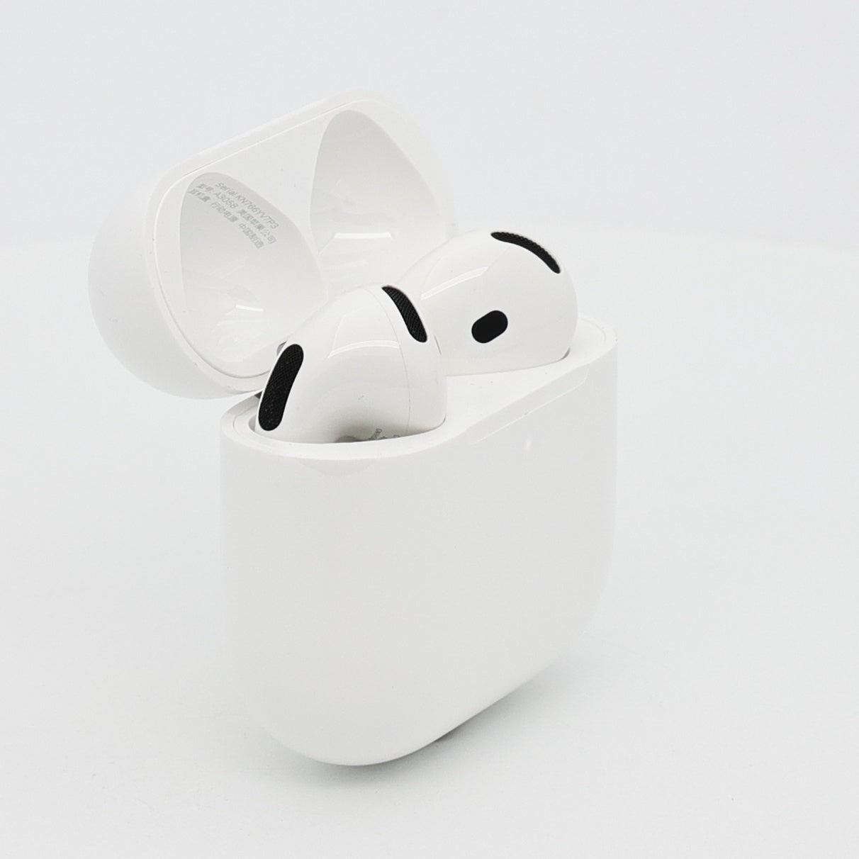 99新 Apple AirPods 4 (不支持主动降噪) 白色