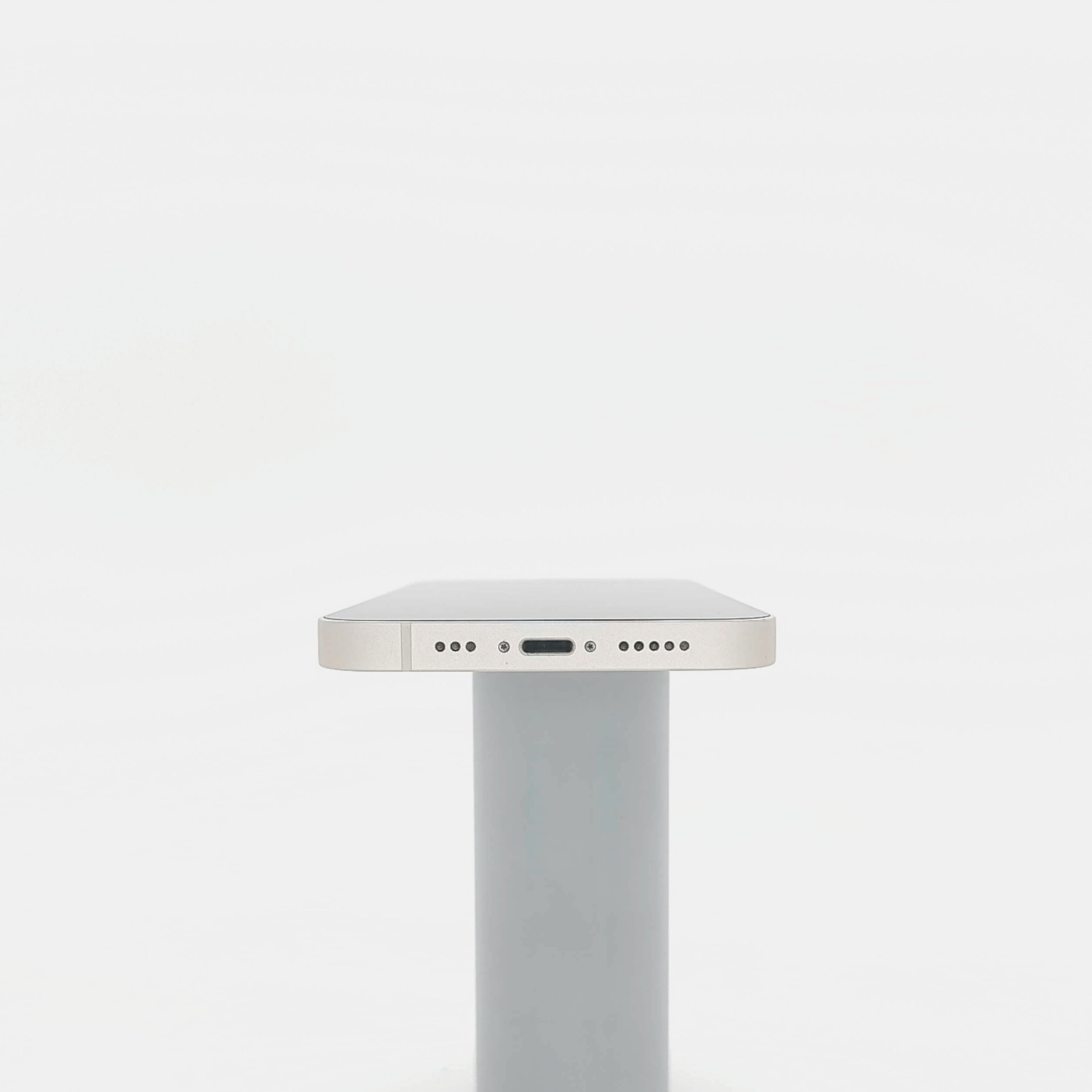 95新 Apple iPhone 13 128G 星光色 中國大陸版