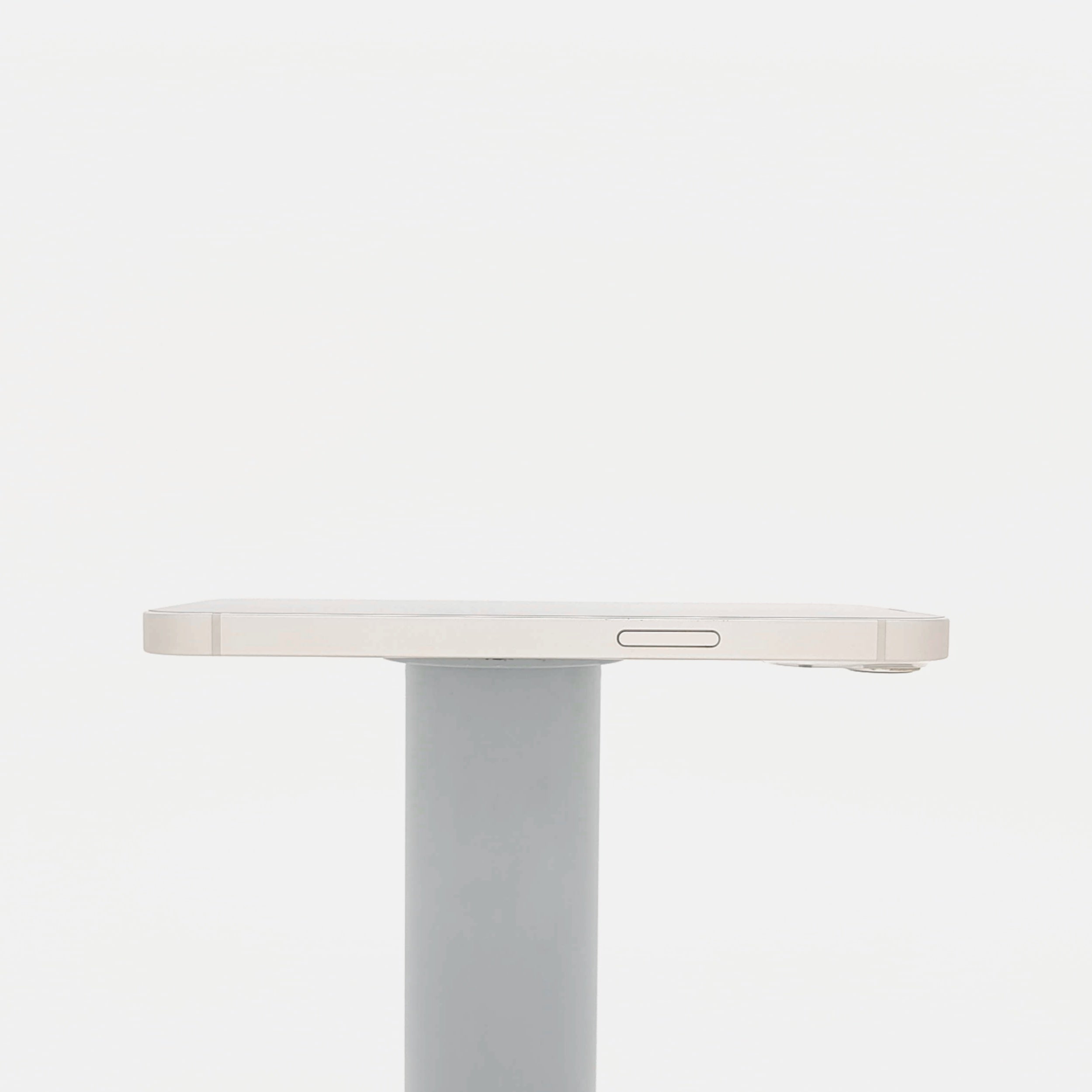 95新 Apple iPhone 13 128G 星光色 中國大陸版