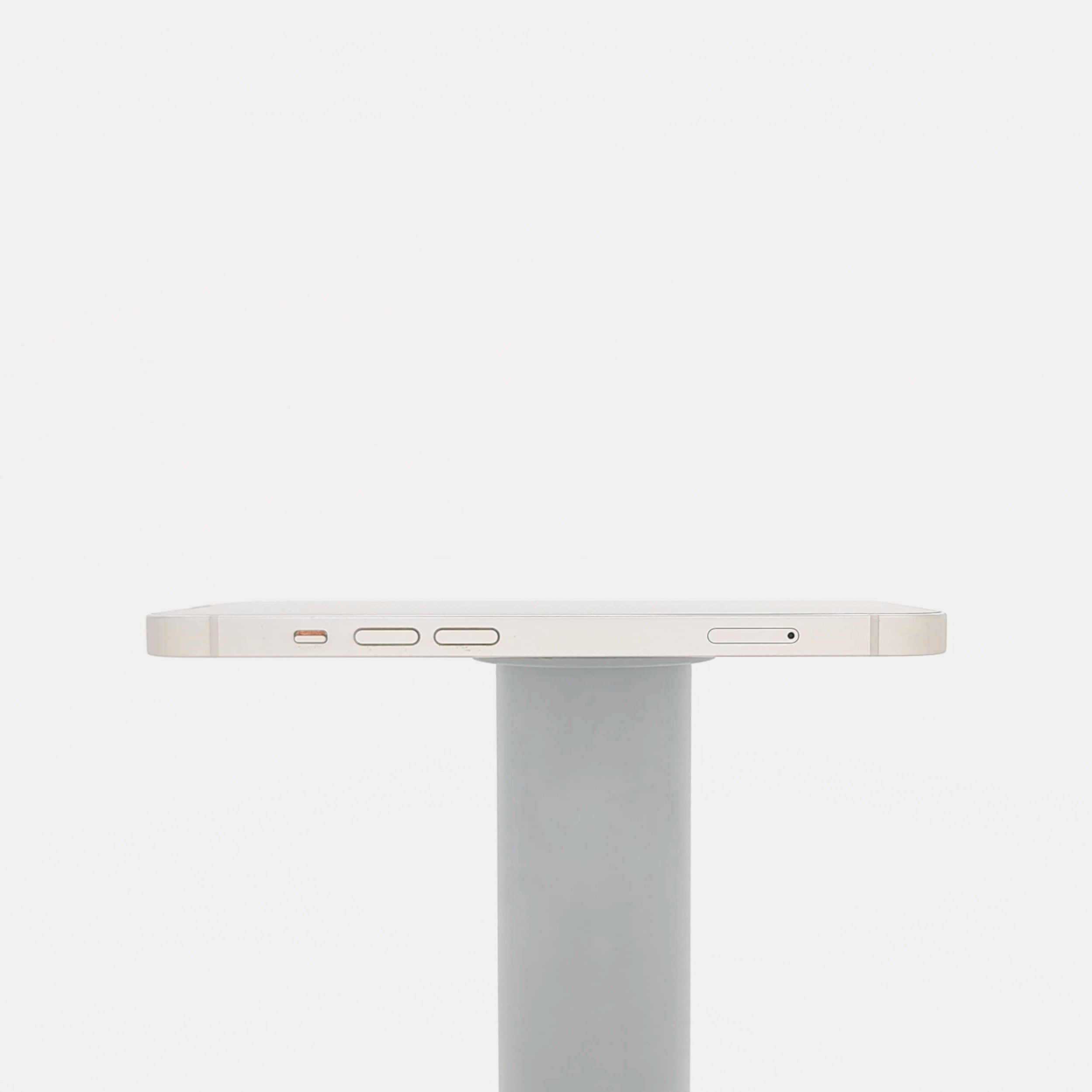 95新 Apple iPhone 13 128G 星光色 中國大陸版