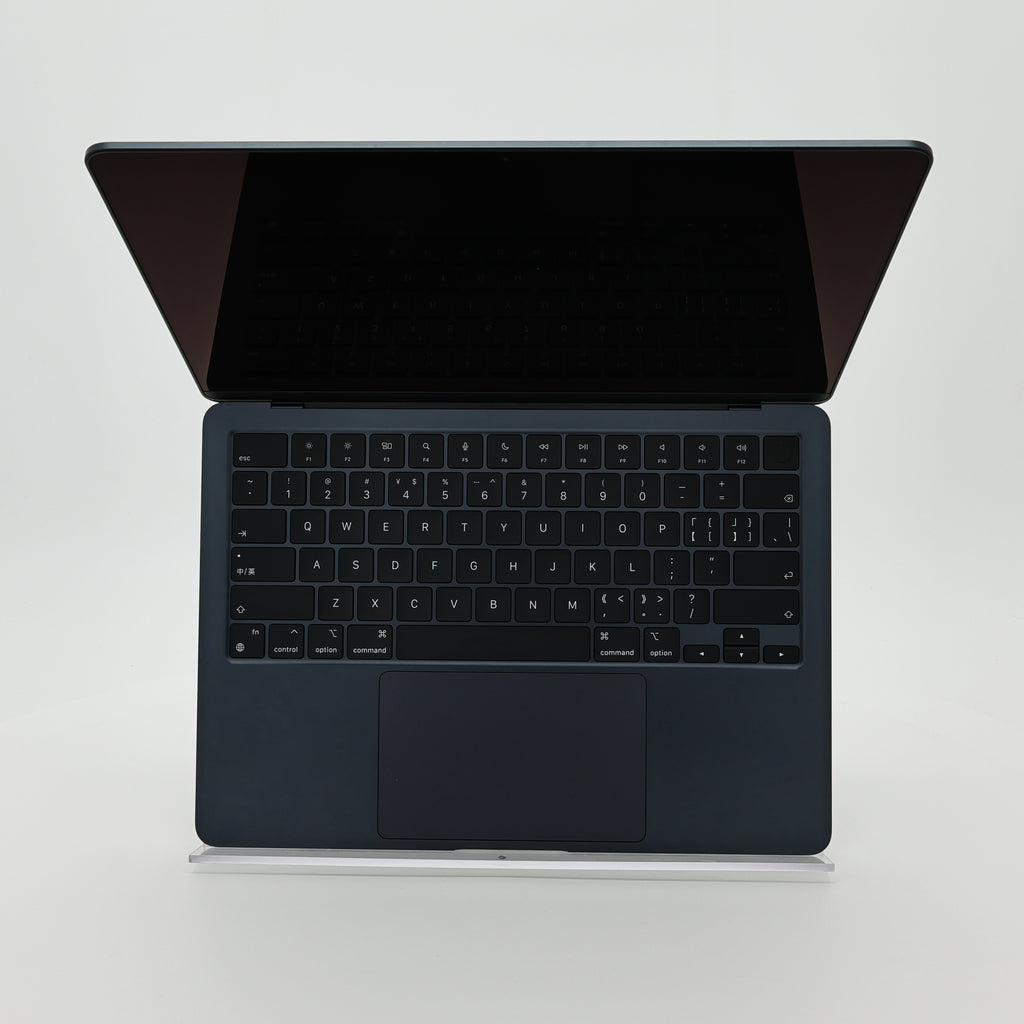 95新 Apple MacBook Air 22年 13寸 M2（8+8核） 16G RAM 256G SSD 午夜色
