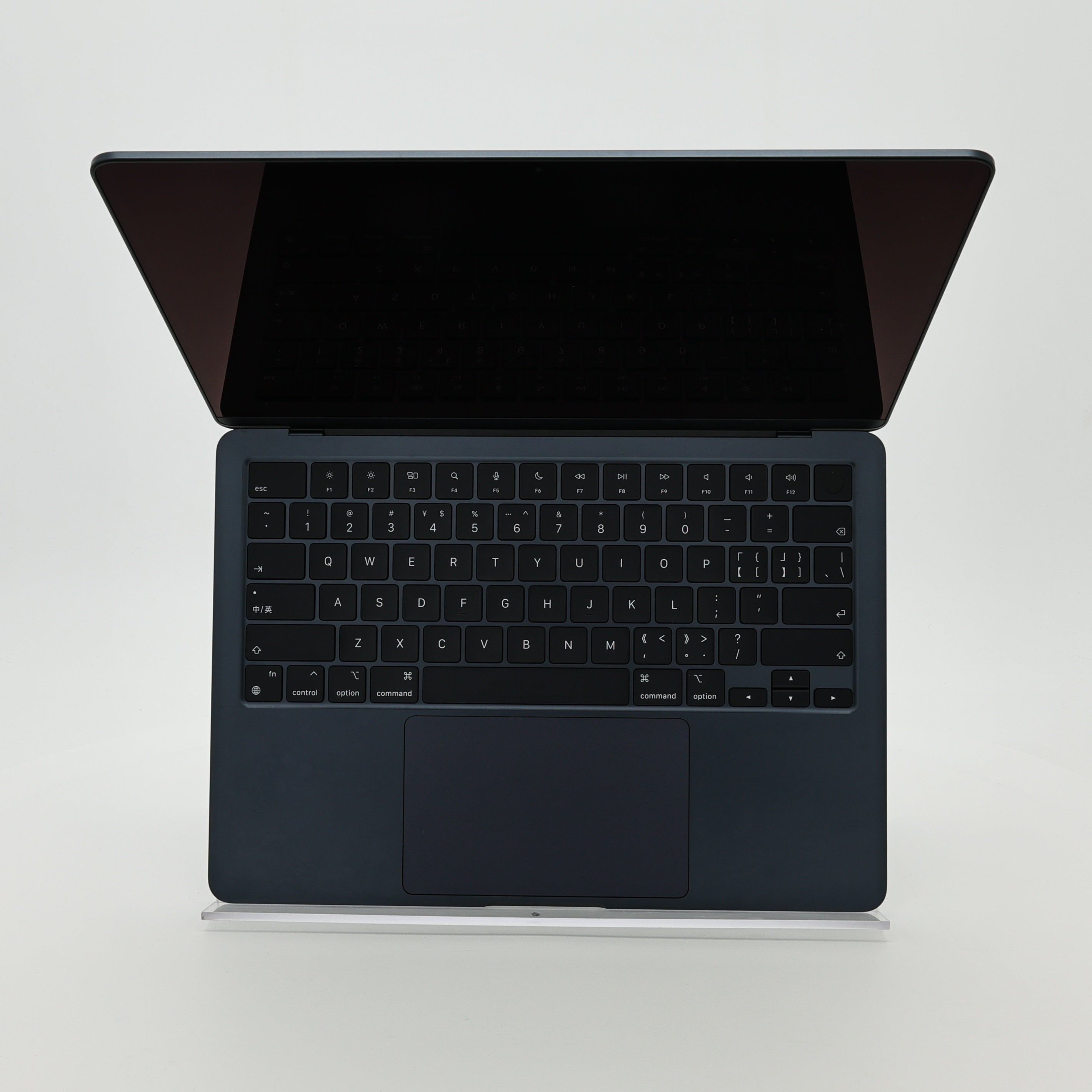 95新 Apple MacBook Air 22年 13寸 M2（8+8核） 16G RAM 256G SSD 午夜色