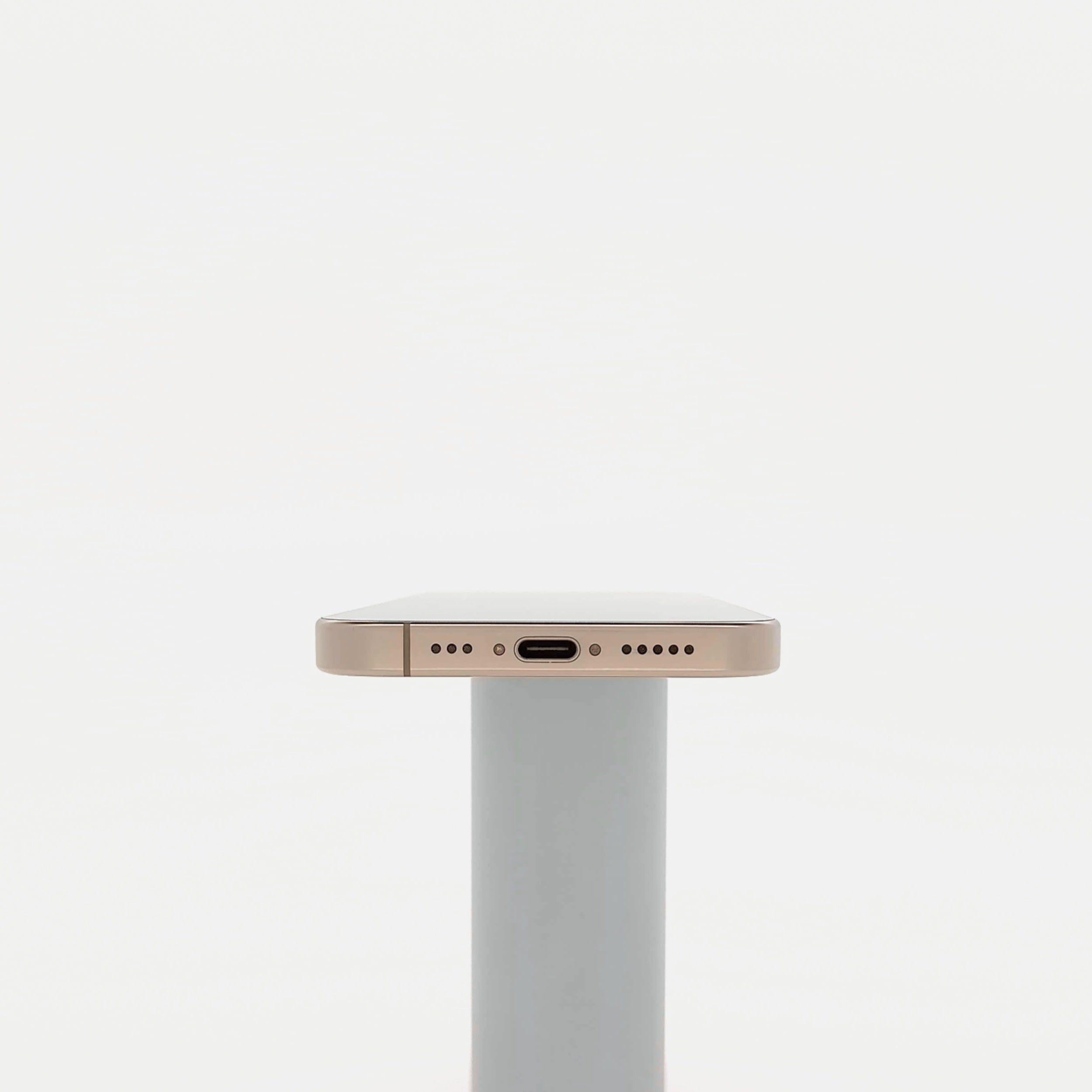 99新 Apple iPhone 16 Pro 128G 沙漠色鈦金屬 中國大陸版