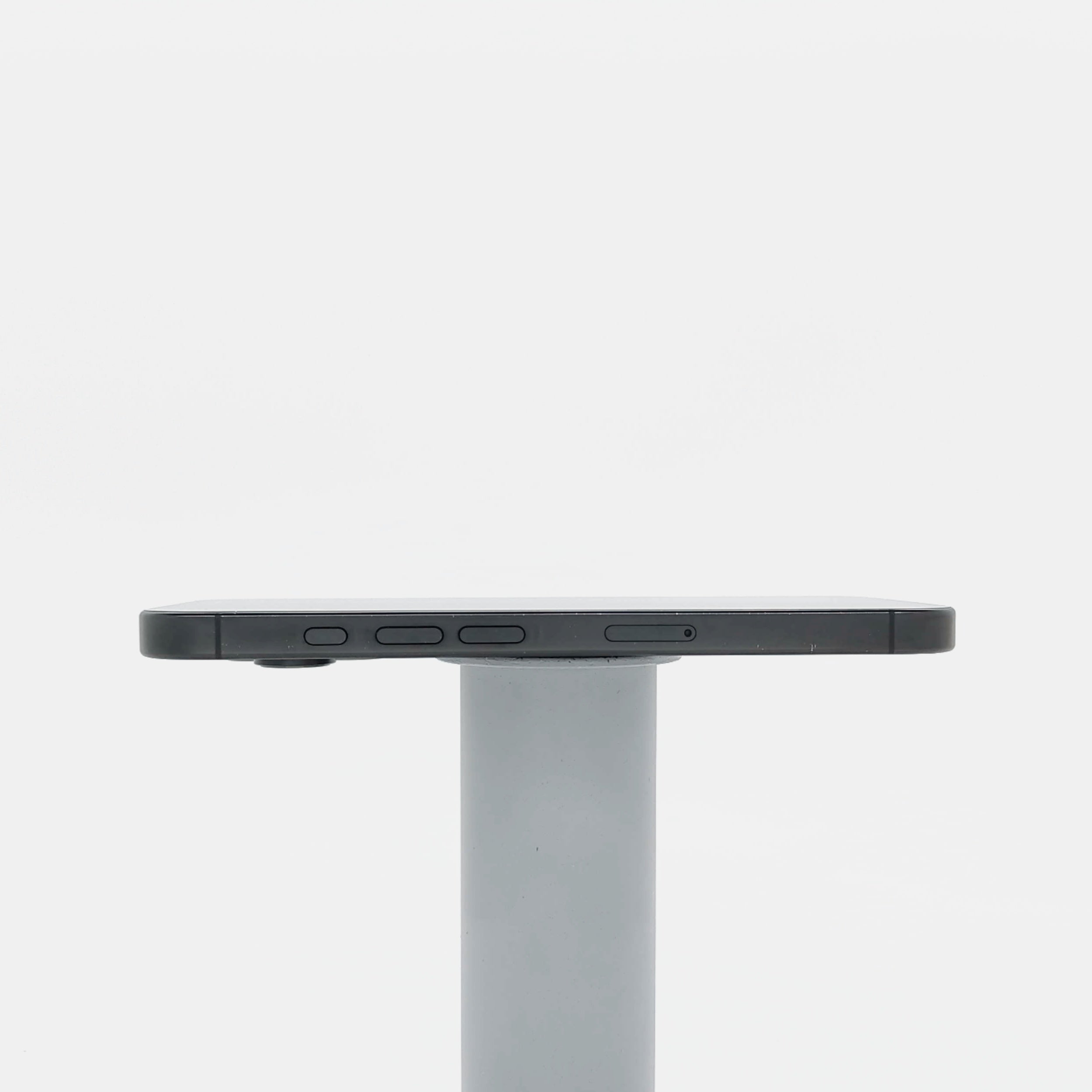 95新 Apple iPhone 16 Pro 128G 黑色鈦金屬 中國大陸版