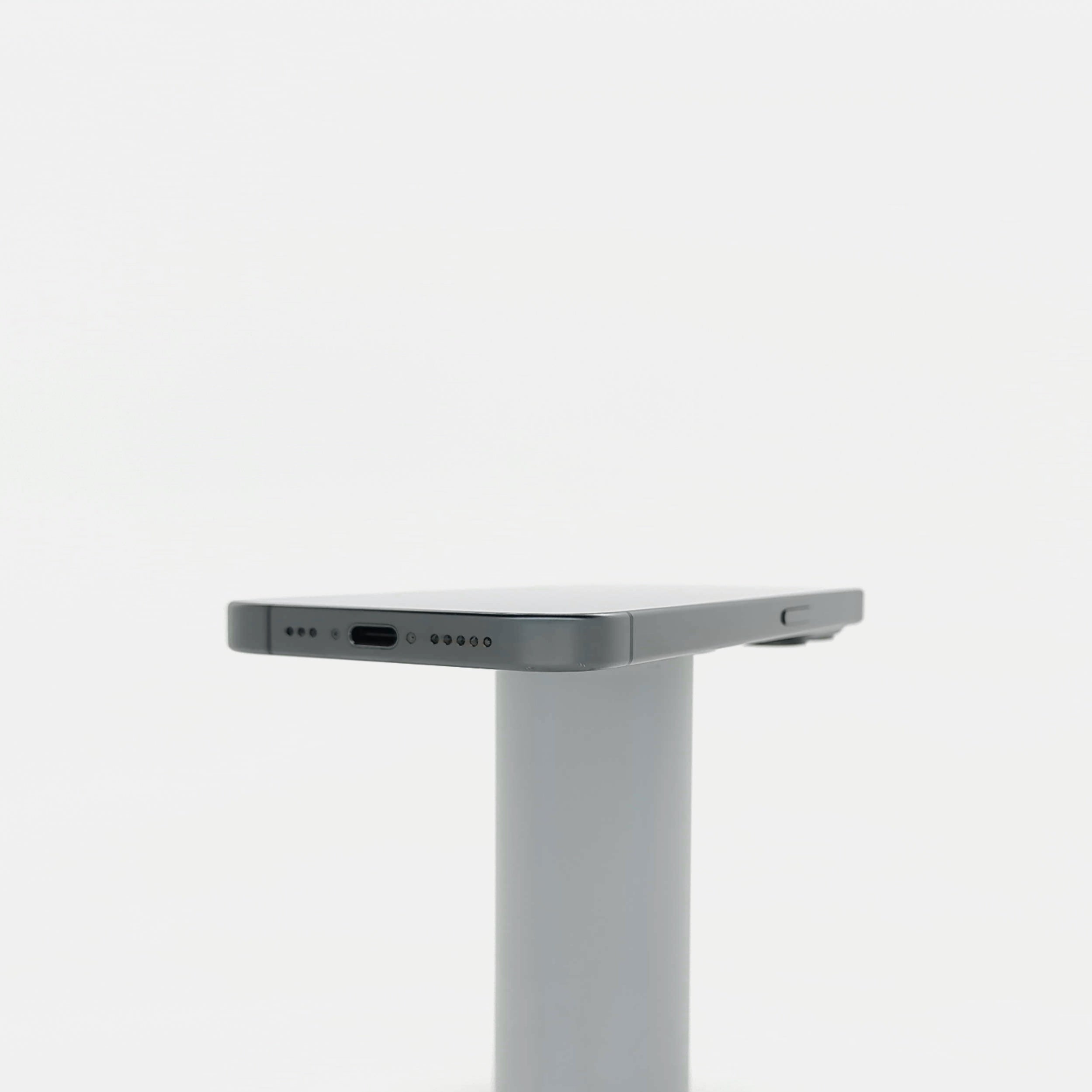 95新 Apple iPhone 15 Pro 128G 黑色鈦金屬 中國大陸版