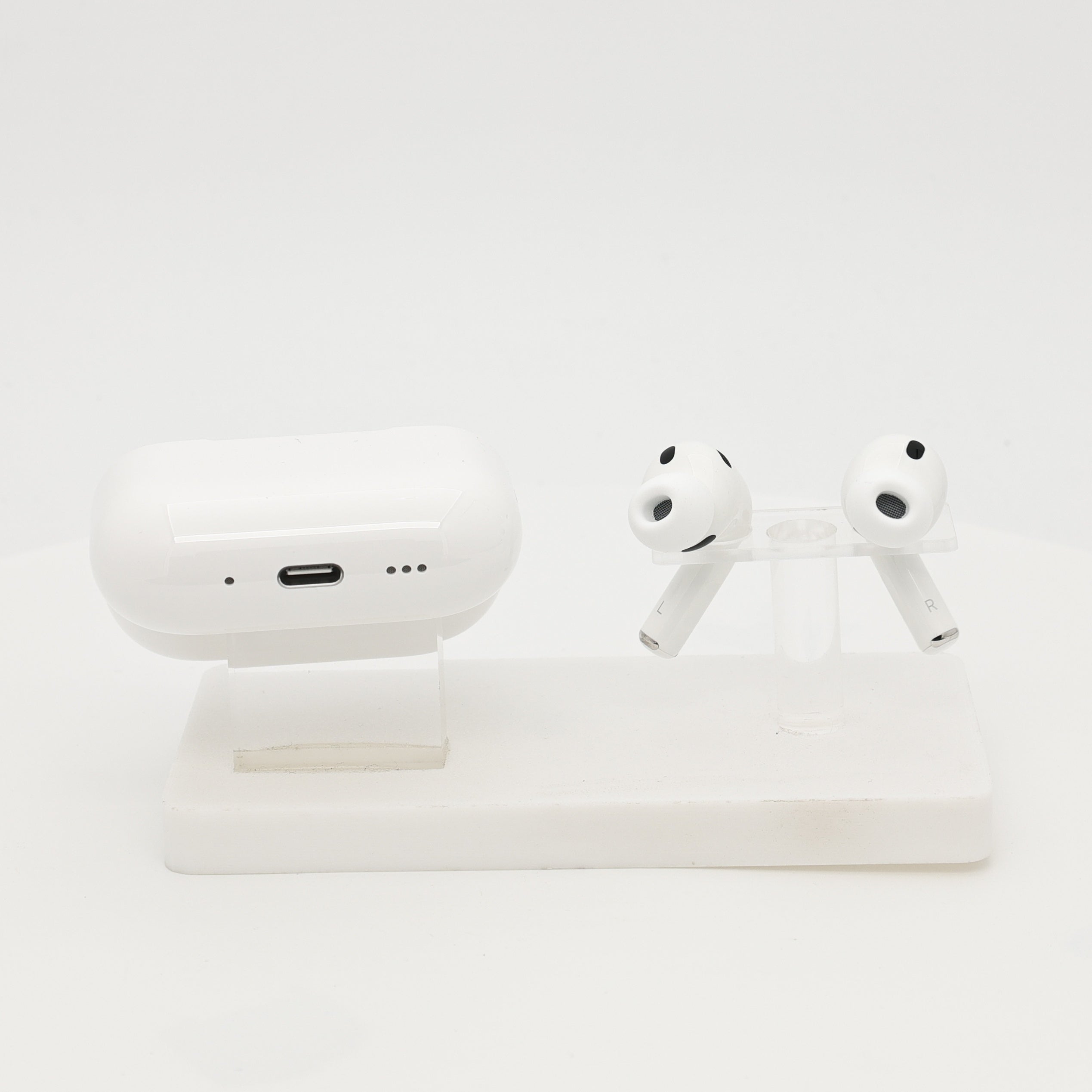 99新 Apple AirPods Pro 3 白色
