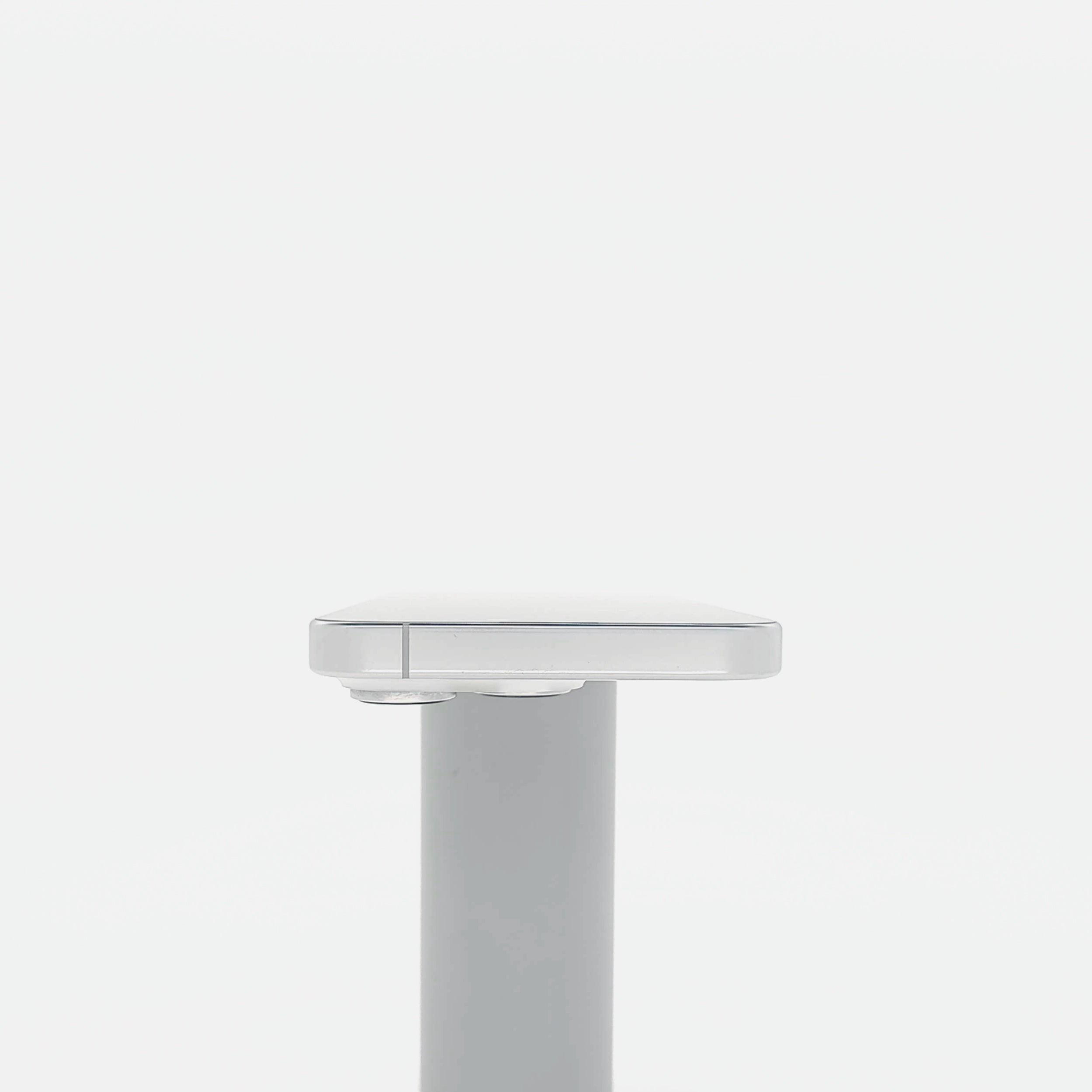 95新 Apple iPhone 16 Pro 128G 白色鈦金屬 中國大陸版