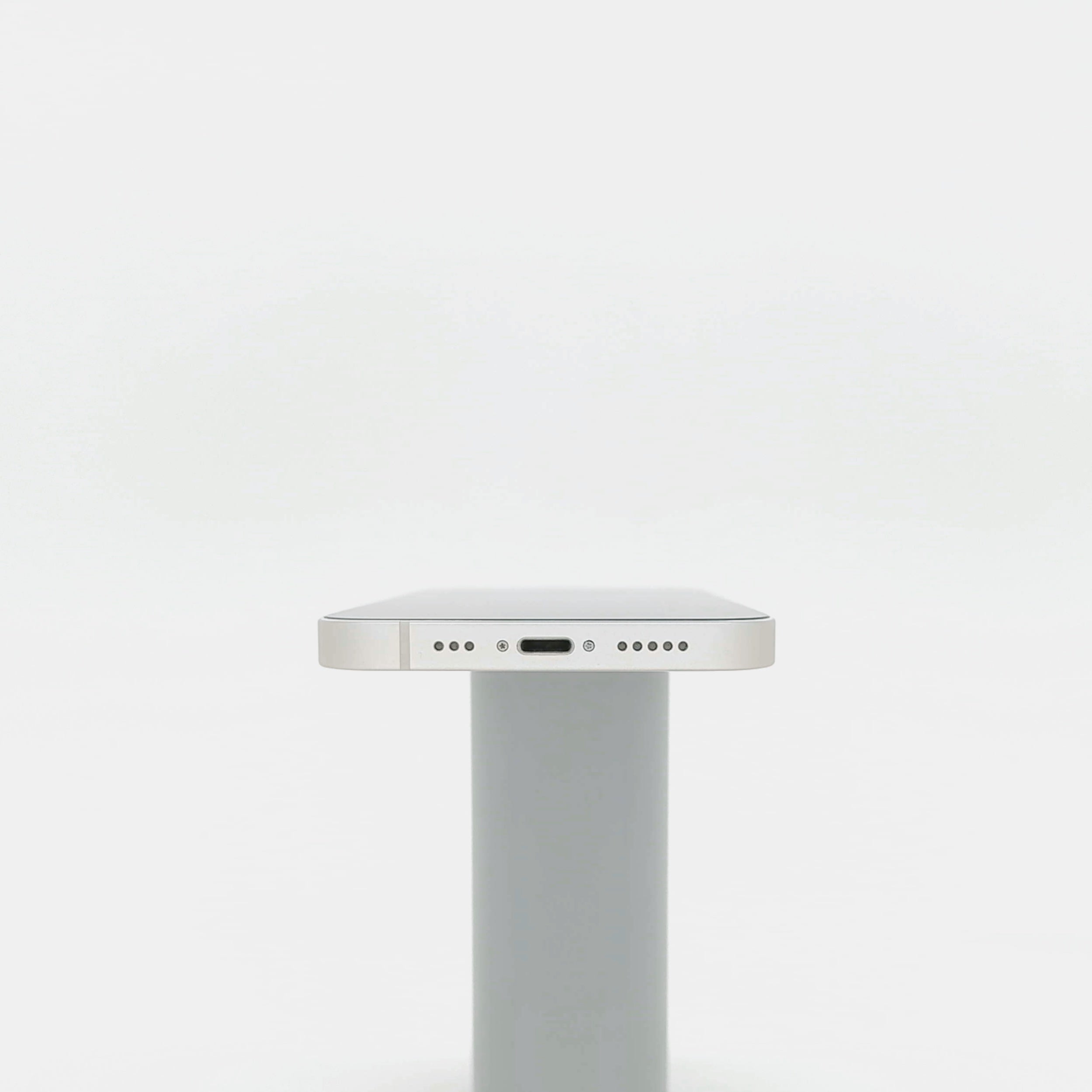95新 Apple iPhone 13 256G 星光色 中國大陸版