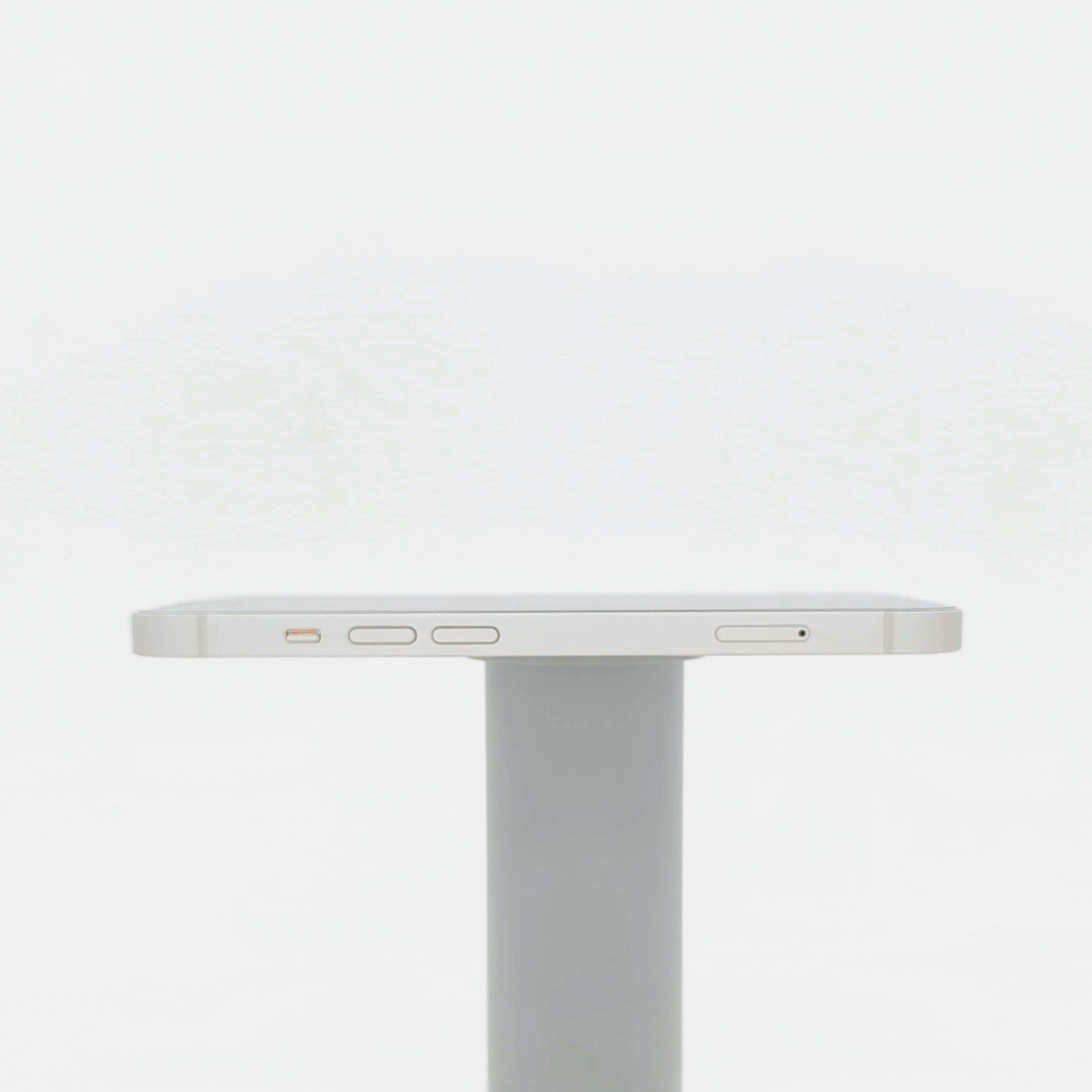 95新 Apple iPhone 13 256G 星光色 中國大陸版