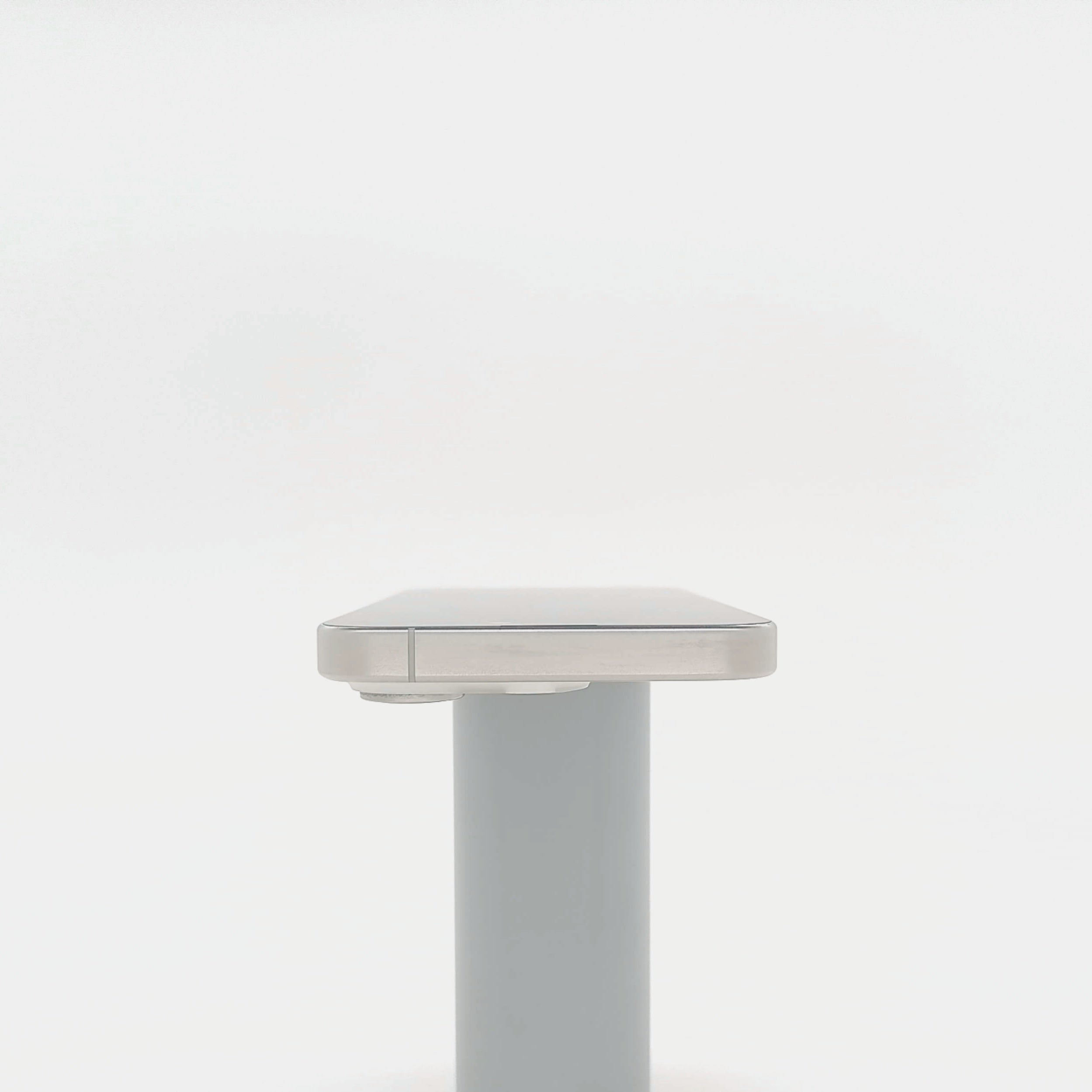 95新 Apple iPhone 15 Pro 256G 白色鈦金屬 中國大陸版