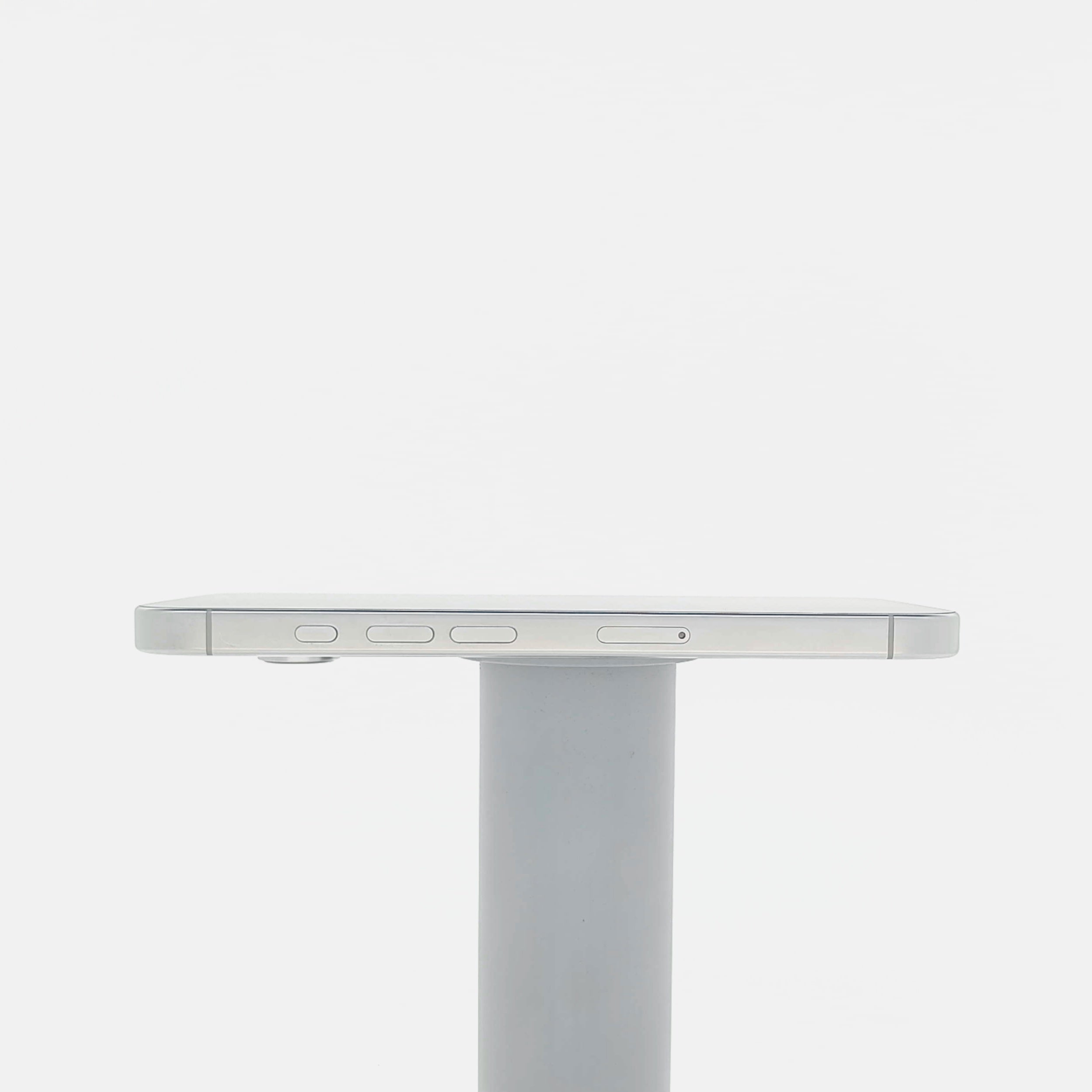 95新 Apple iPhone 16 Pro 128G 白色鈦金屬 中國大陸版