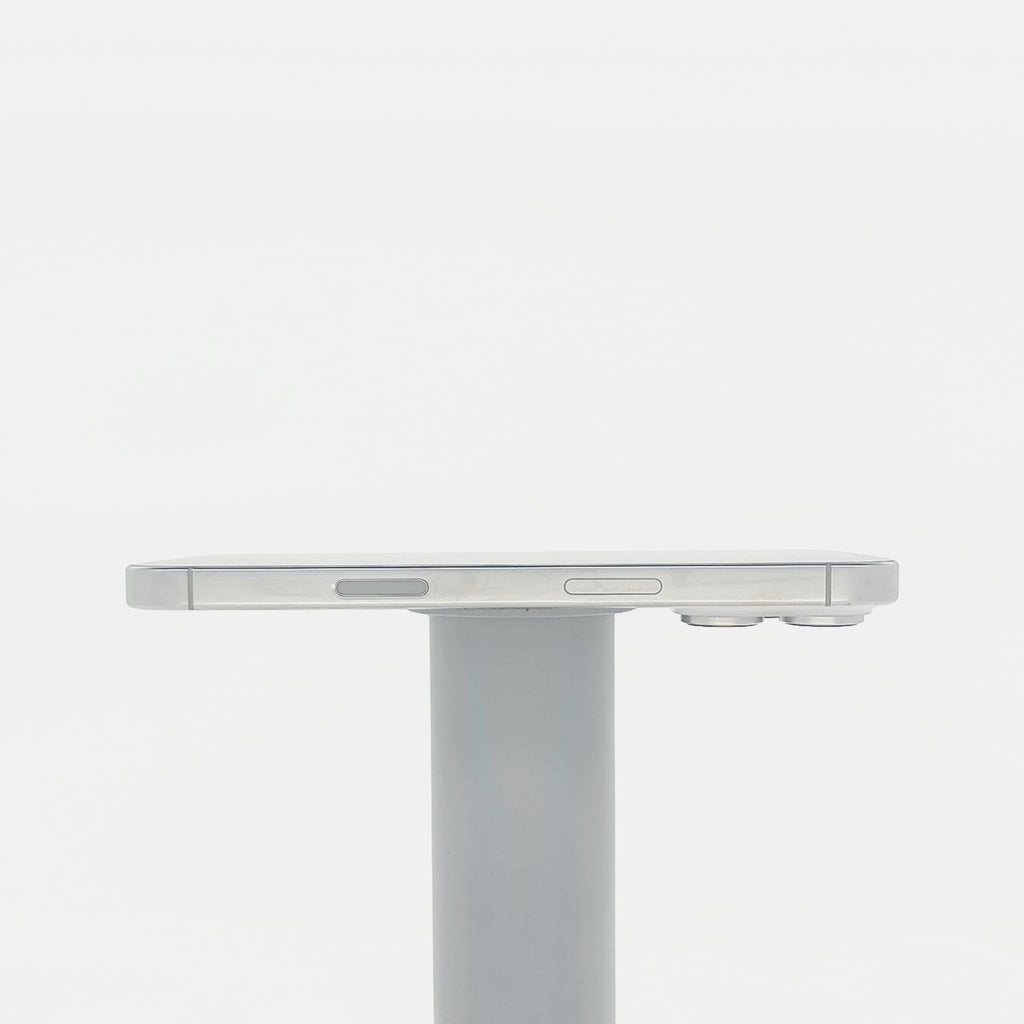 95新 Apple iPhone 16 Pro 128G 白色鈦金屬 中國大陸版