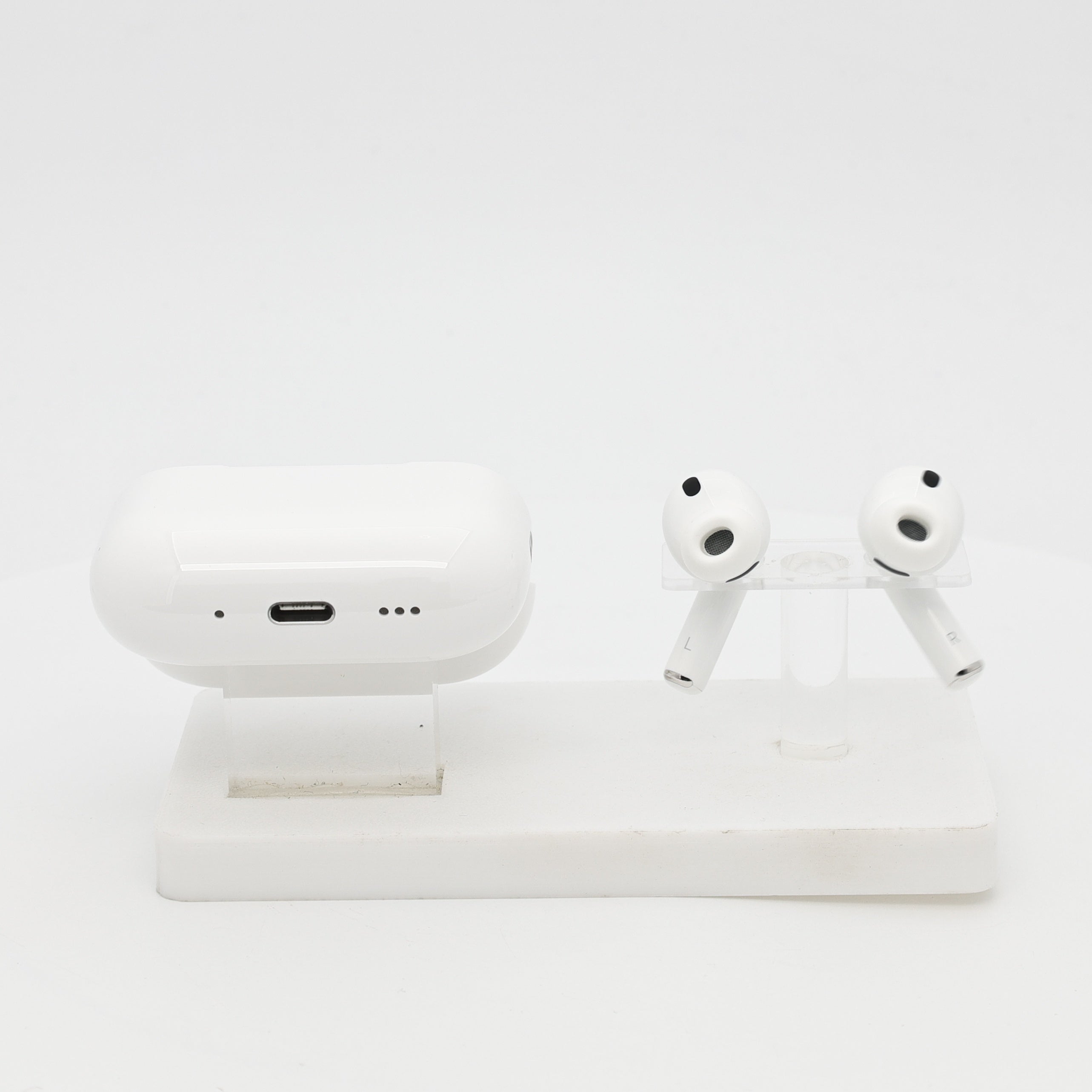 99新 Apple AirPods Pro 3 白色