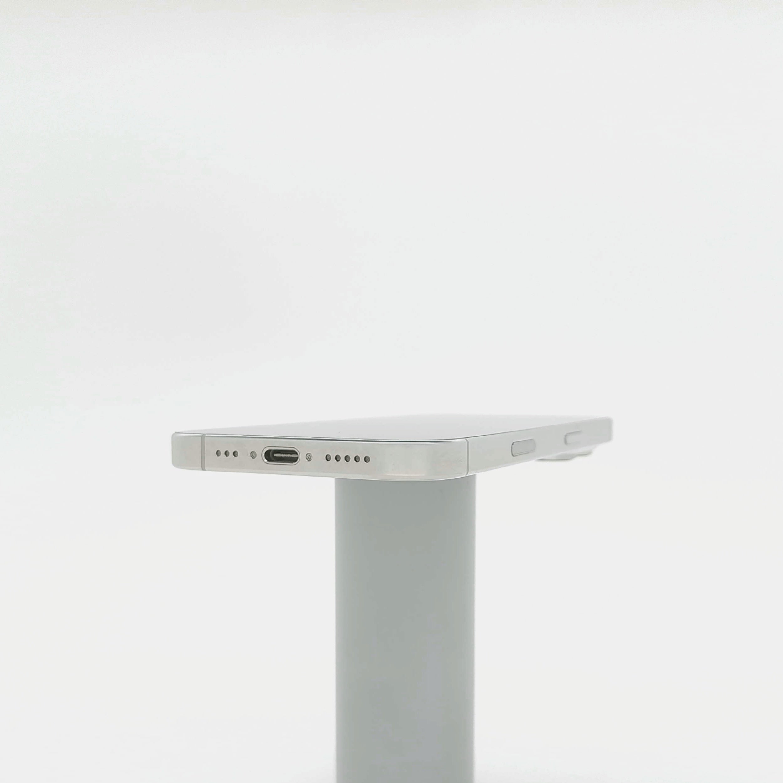 95新 Apple iPhone 16 Pro 128G 白色鈦金屬 中國大陸版