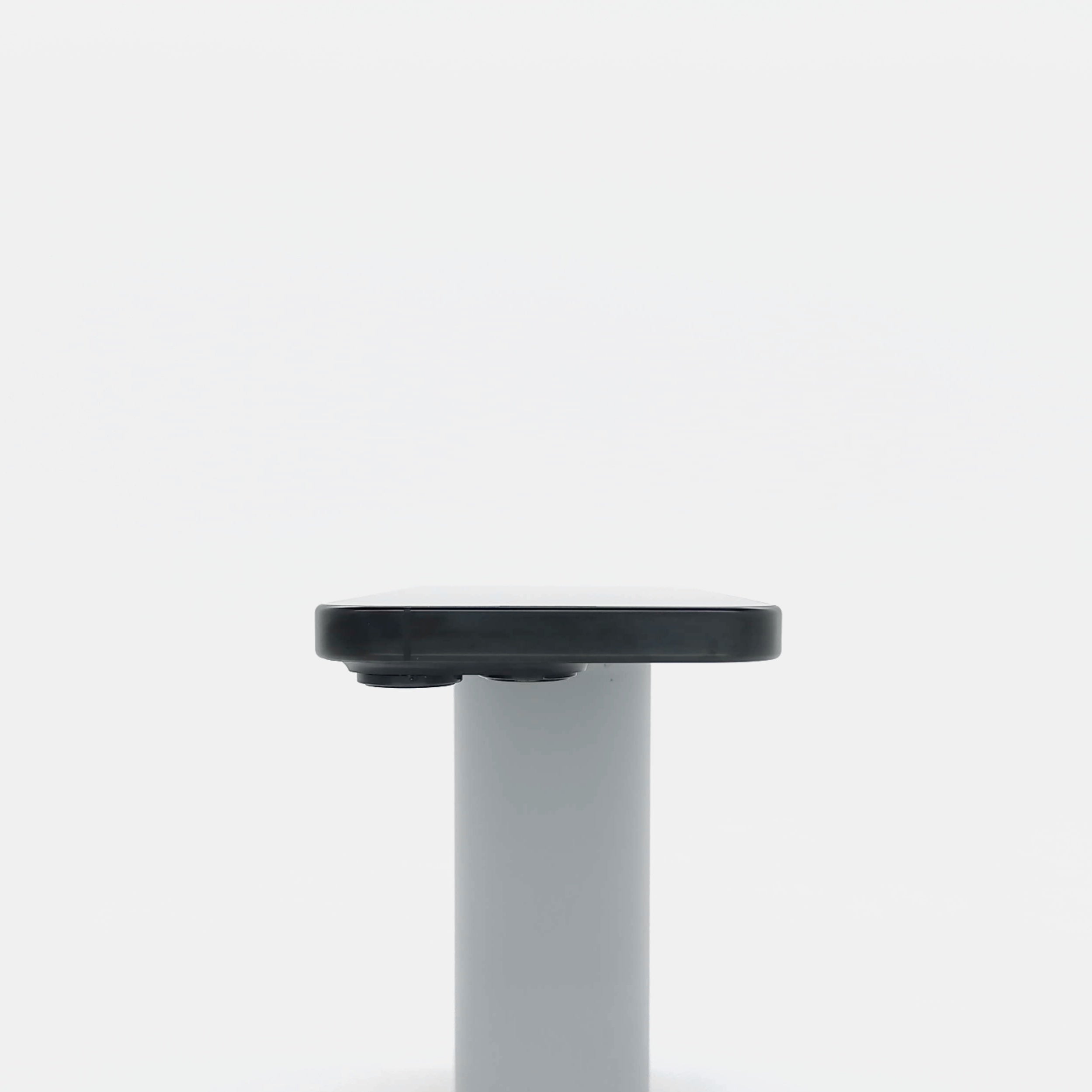 95新 Apple iPhone 16 Pro 128G 黑色鈦金屬 中國大陸版