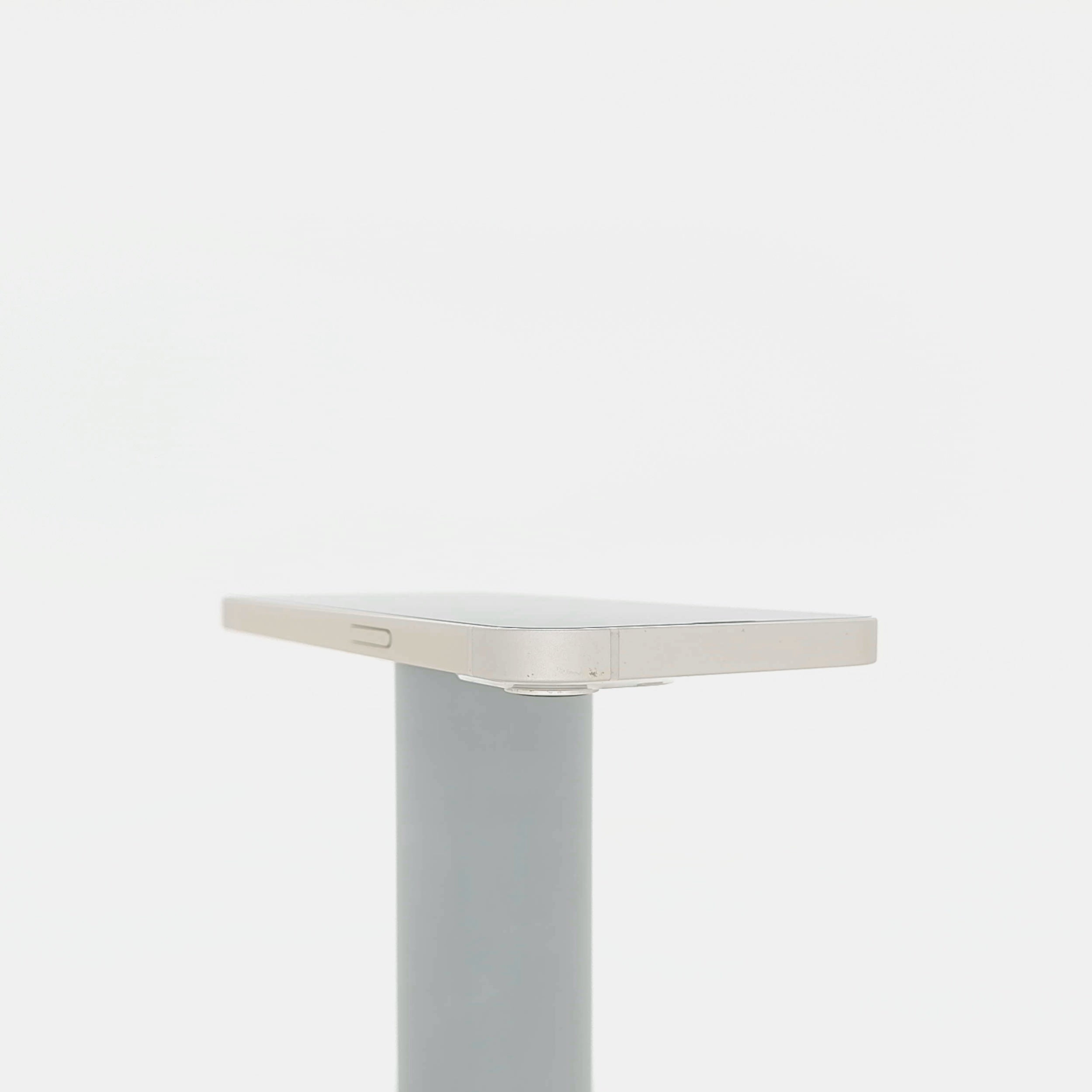 95新 Apple iPhone 13 128G 星光色 中國大陸版