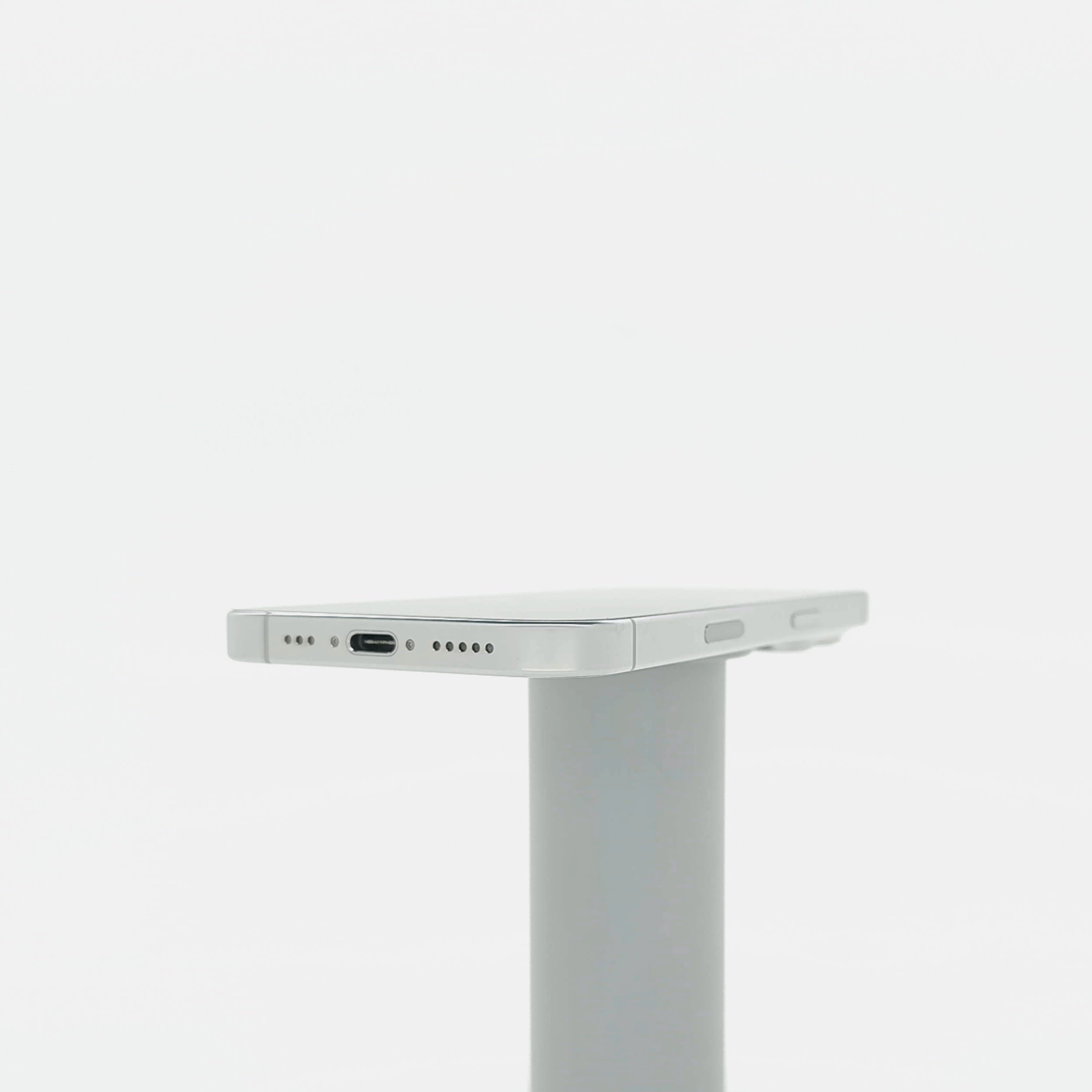 99新 Apple iPhone 16 Pro 128G 白色鈦金屬 中國大陸版