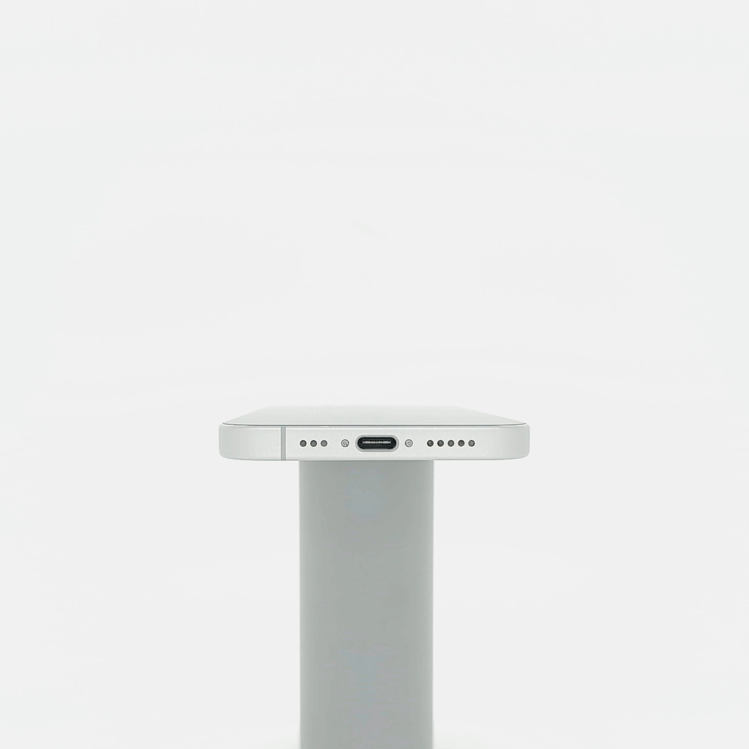 99新 Apple iPhone 16 256G 白色 中國大陸版