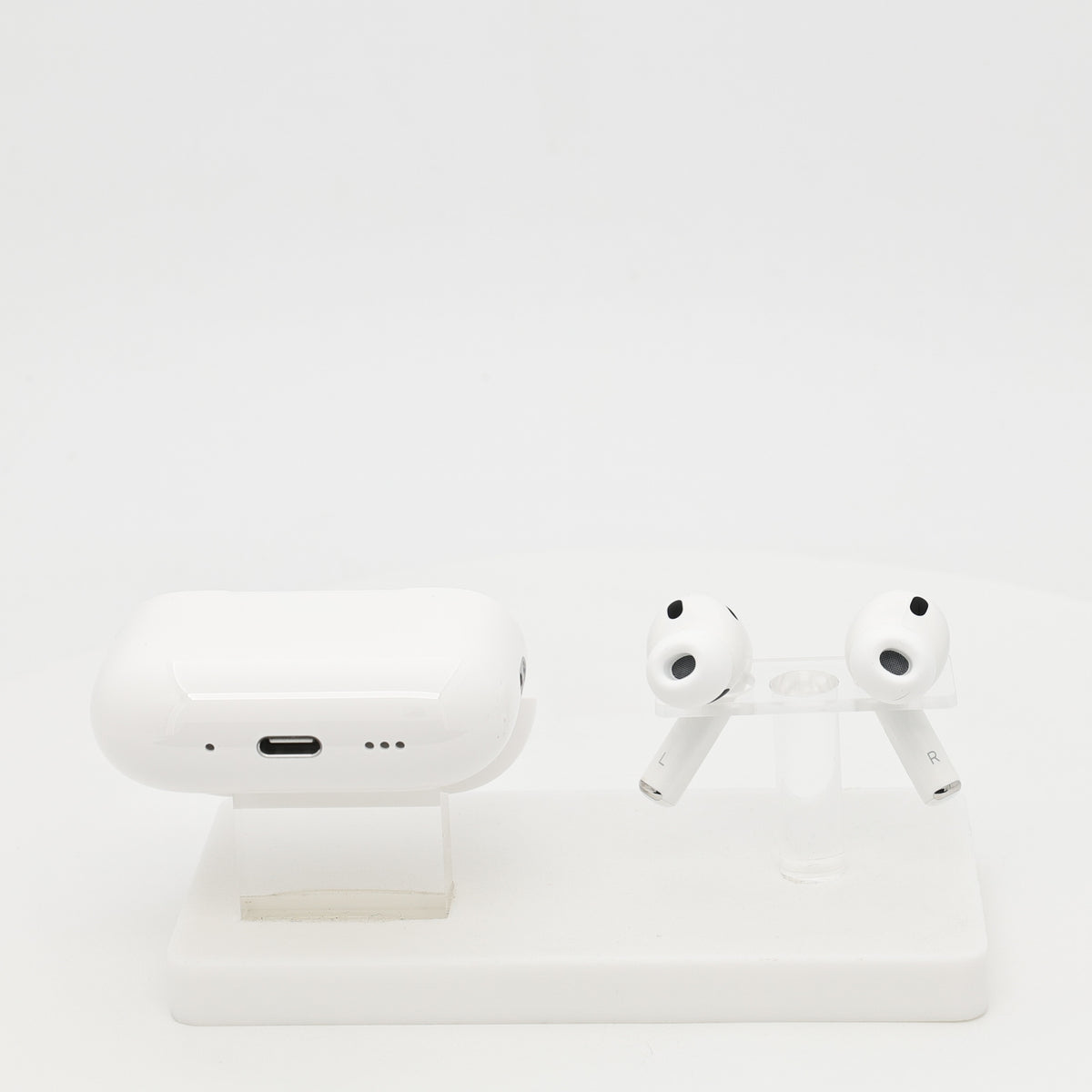 99新 Apple AirPods Pro 3 白色