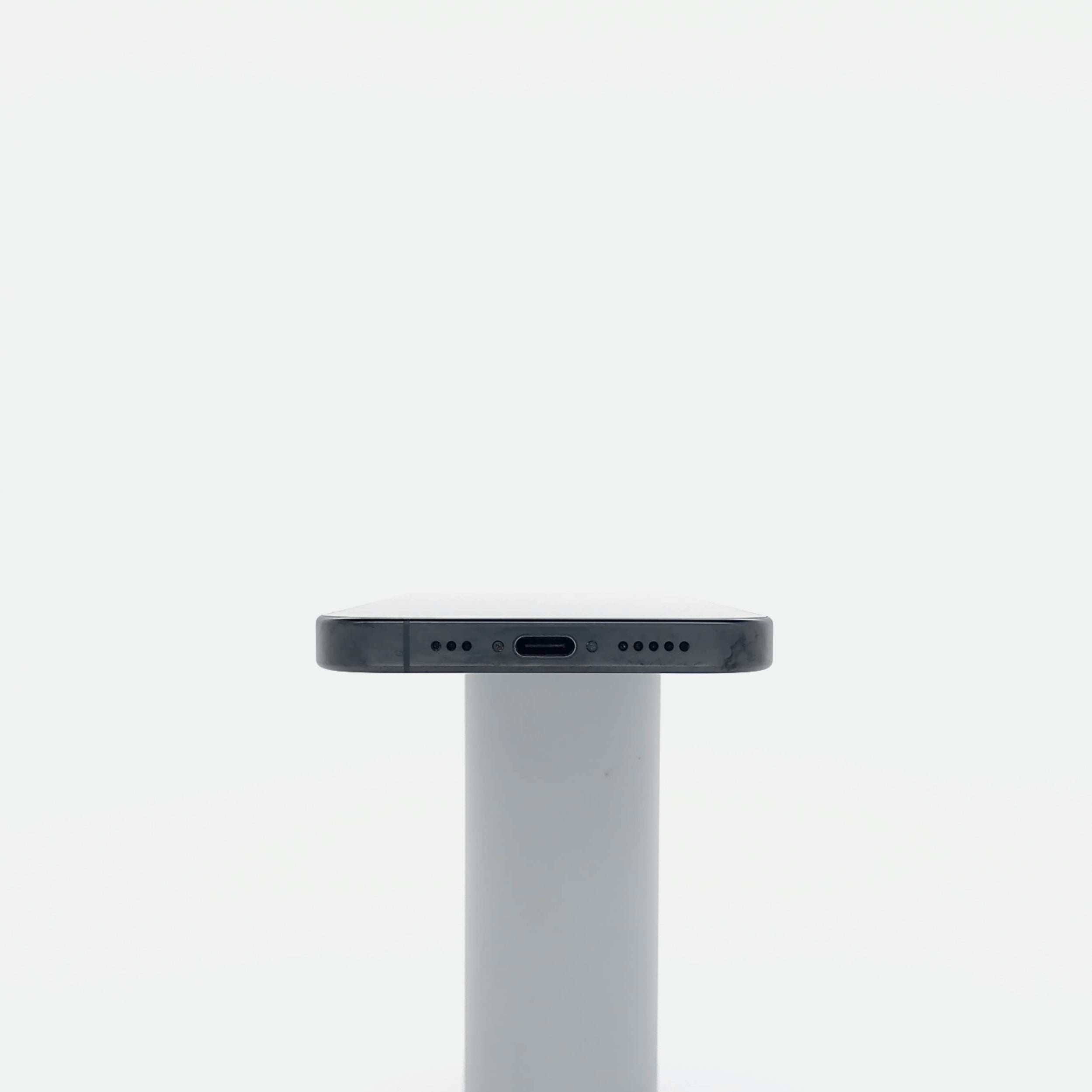 95新 Apple iPhone 16 Pro 128G 黑色鈦金屬 中國大陸版