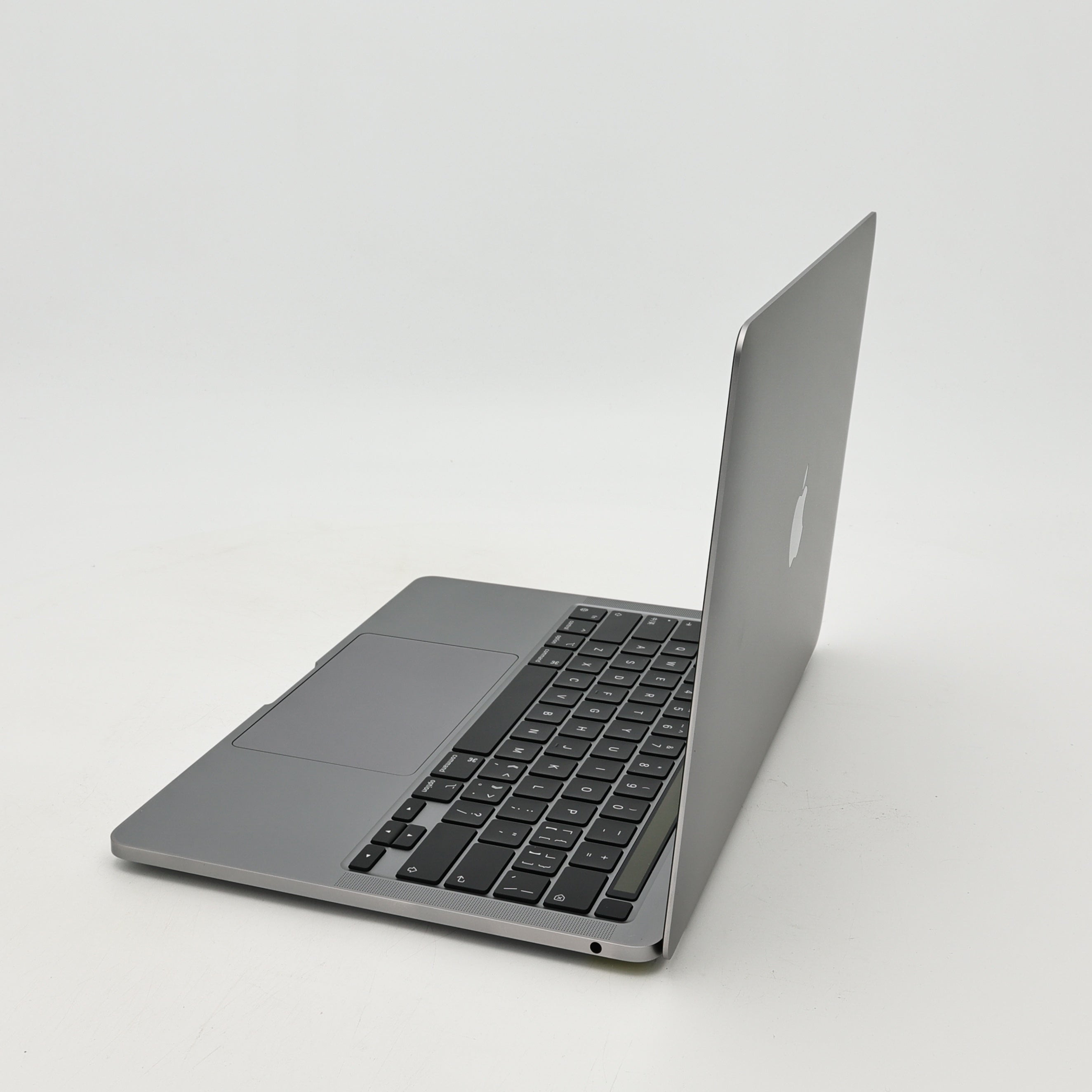 95新 Apple MacBook Pro 22年 13寸 M2（8+10核） 8G RAM 512G SSD 深空灰色