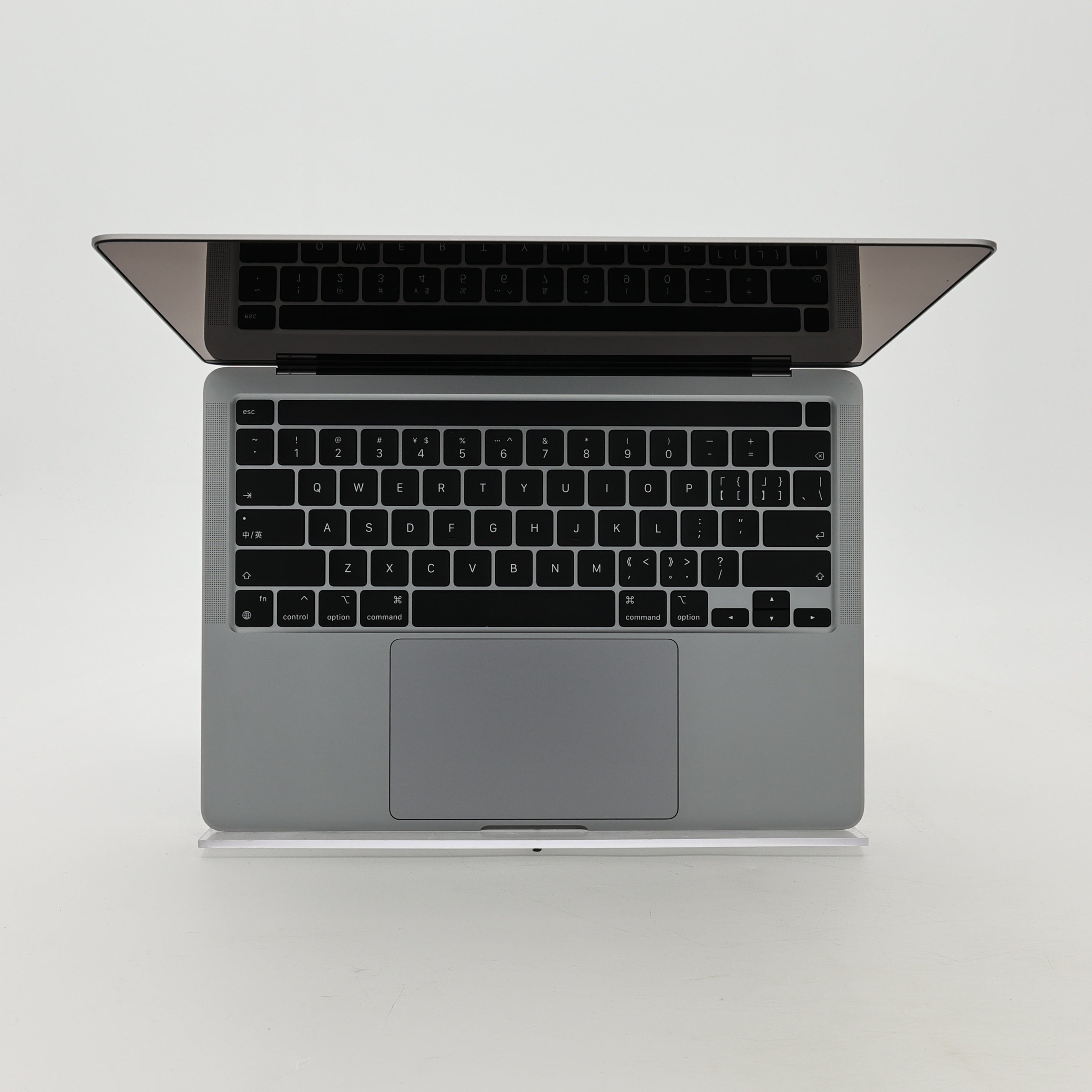 95新 Apple MacBook Pro 22年 13寸 M2（8+10核） 8G RAM 512G SSD 深空灰色