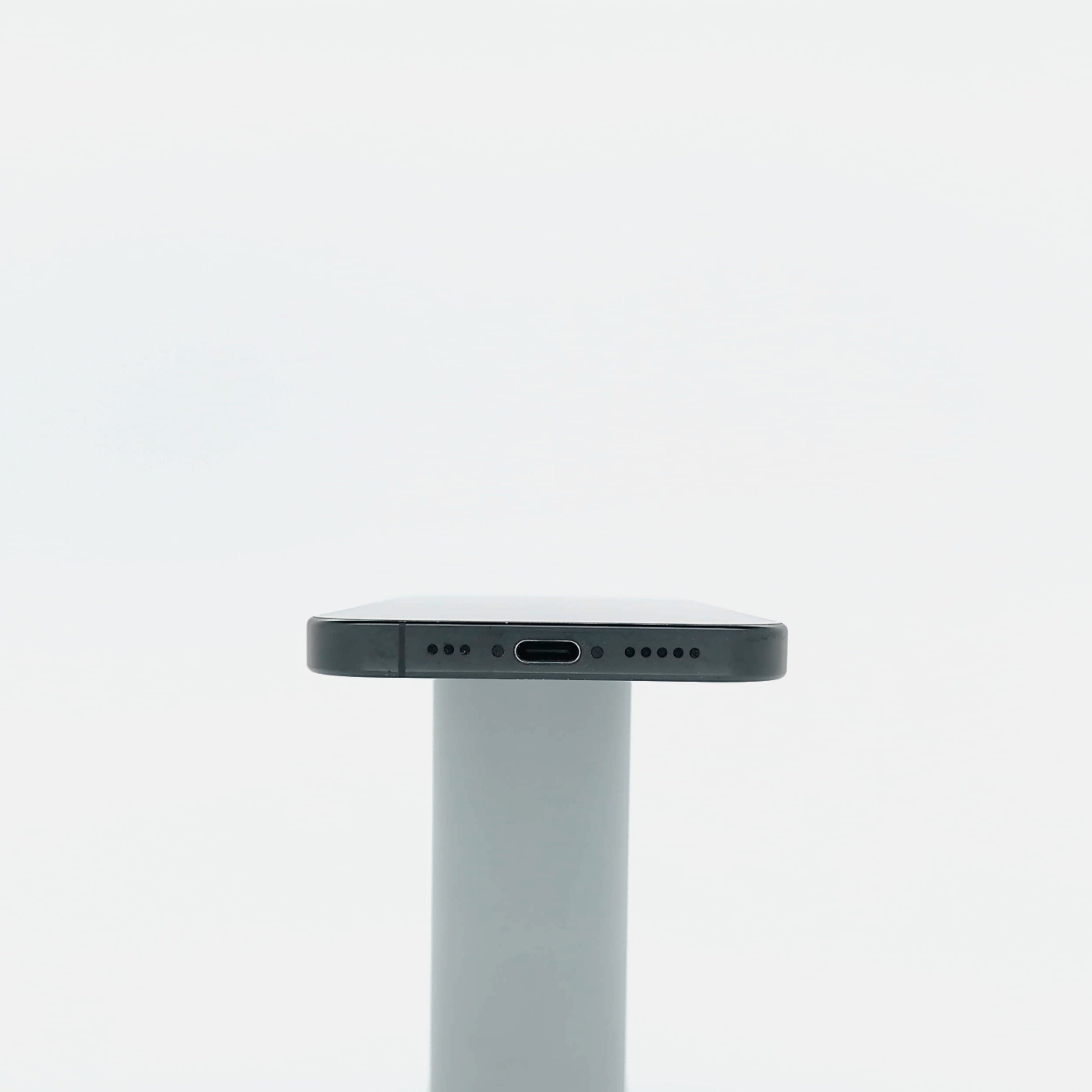 95新 Apple iPhone 16 Pro 128G 黑色鈦金屬 中國大陸版