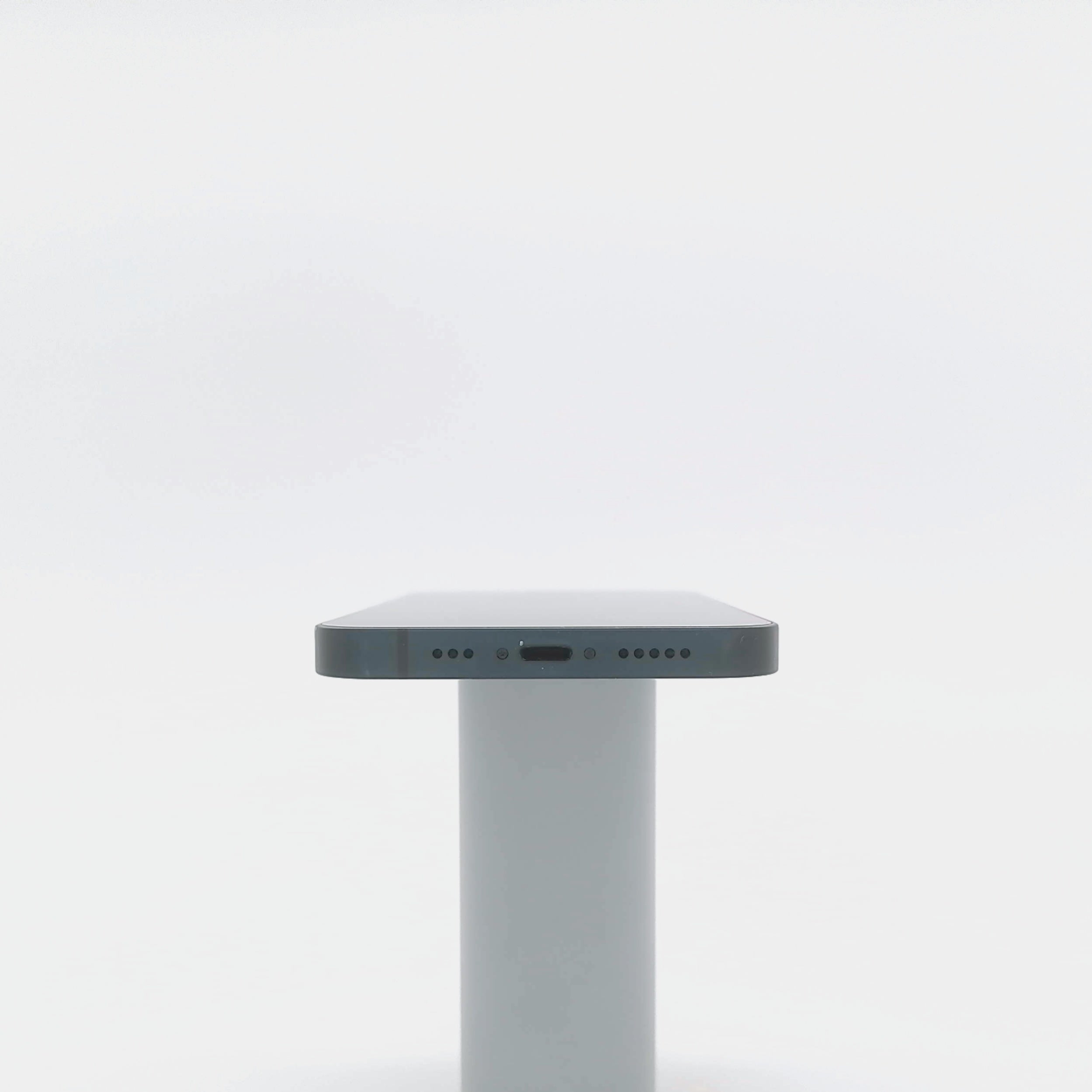 95新 Apple iPhone 13 128G 午夜色 中國大陸版