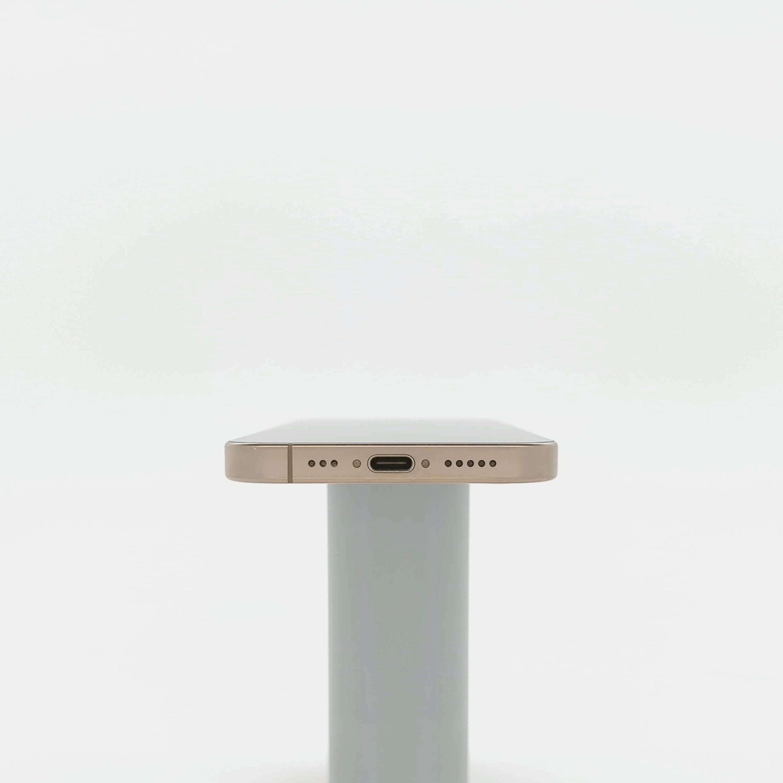 95新 Apple iPhone 16 Pro 128G 沙漠色鈦金屬 中國大陸版