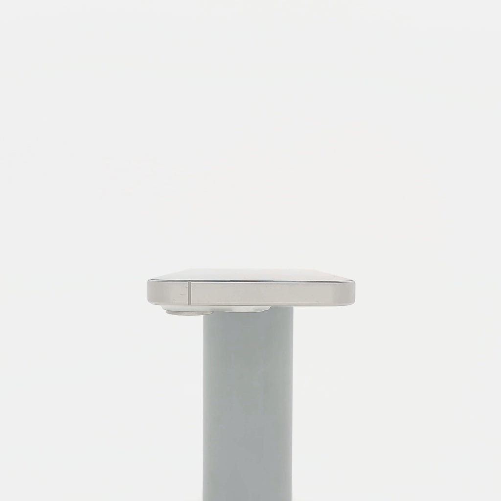 95新 Apple iPhone 15 Pro 256G 白色鈦金屬 中國大陸版