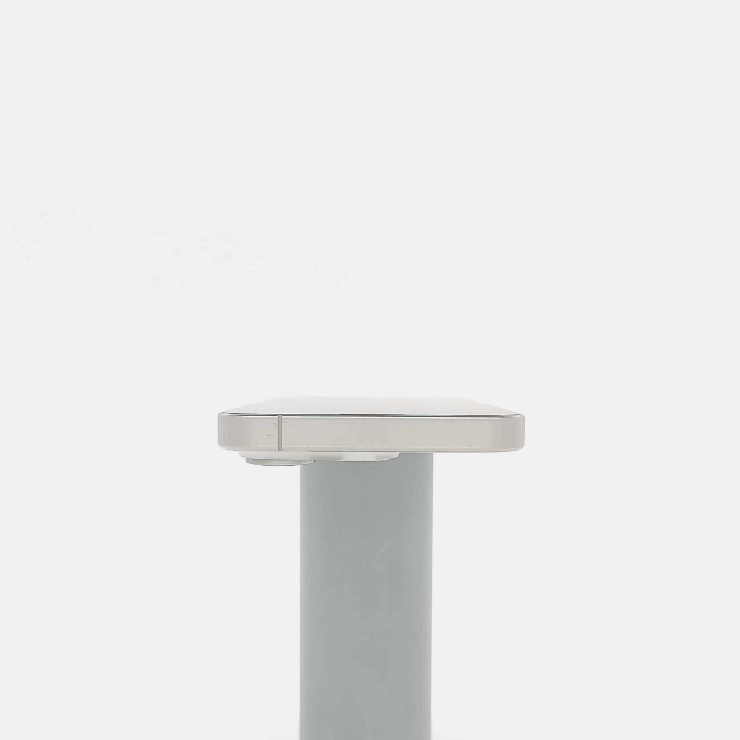95新 Apple iPhone 15 Pro 256G 白色鈦金屬 中國大陸版