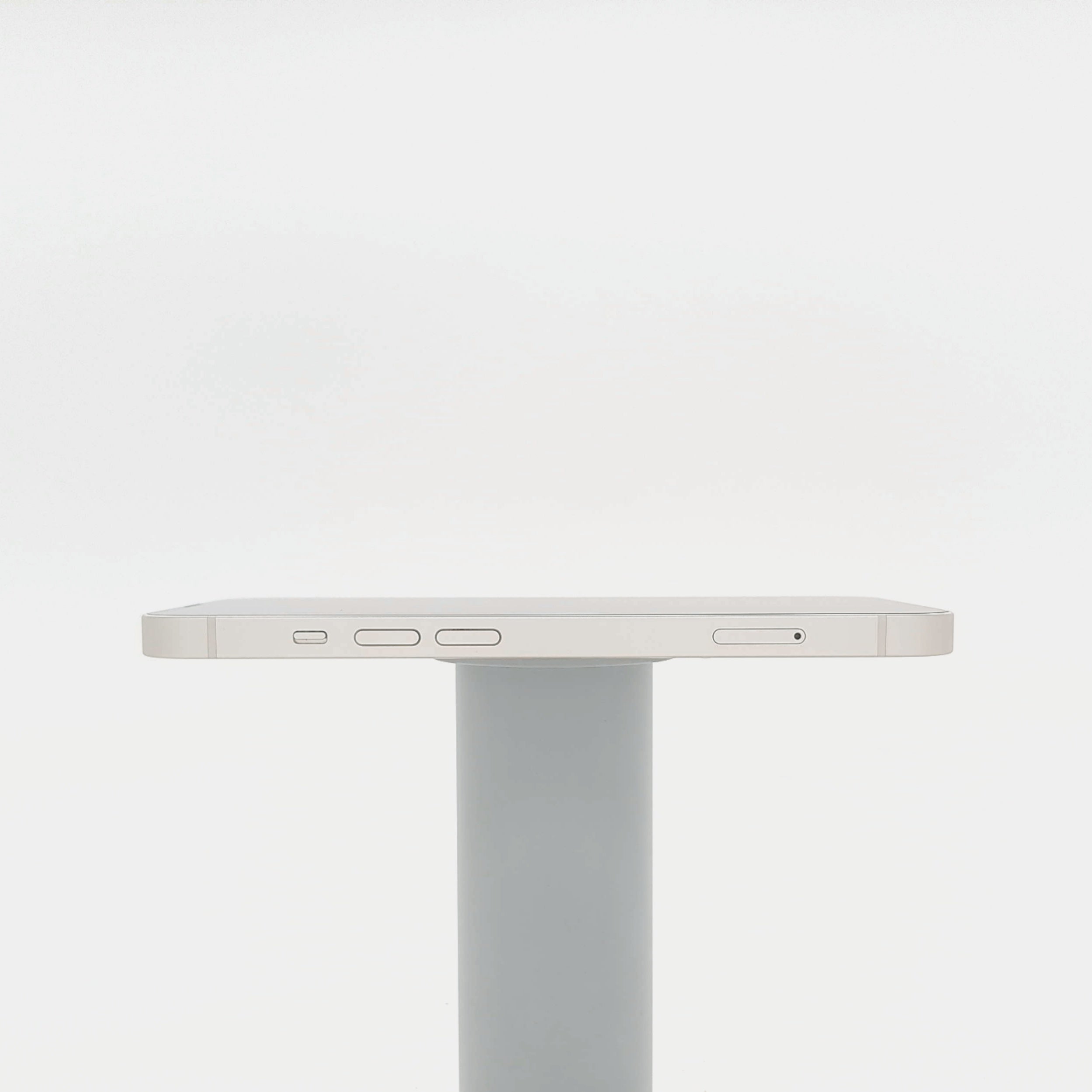 95新 Apple iPhone 13 256G 星光色 中國大陸版