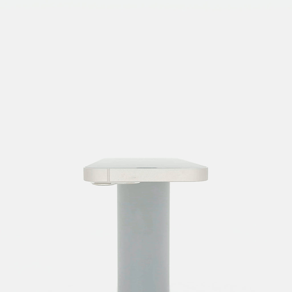 95新 Apple iPhone 13 128G 星光色 中國大陸版