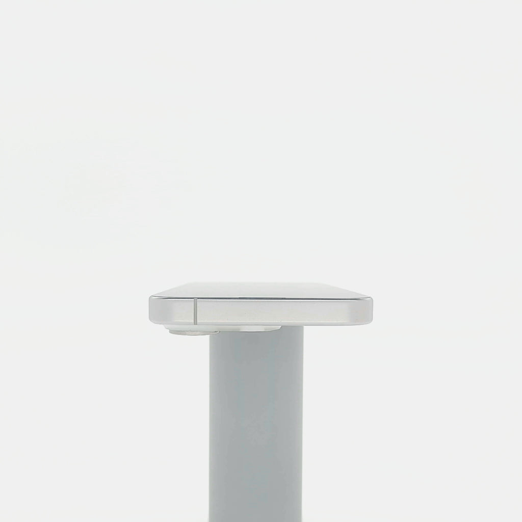 95新 Apple iPhone 15 Pro 256G 白色鈦金屬 中國大陸版