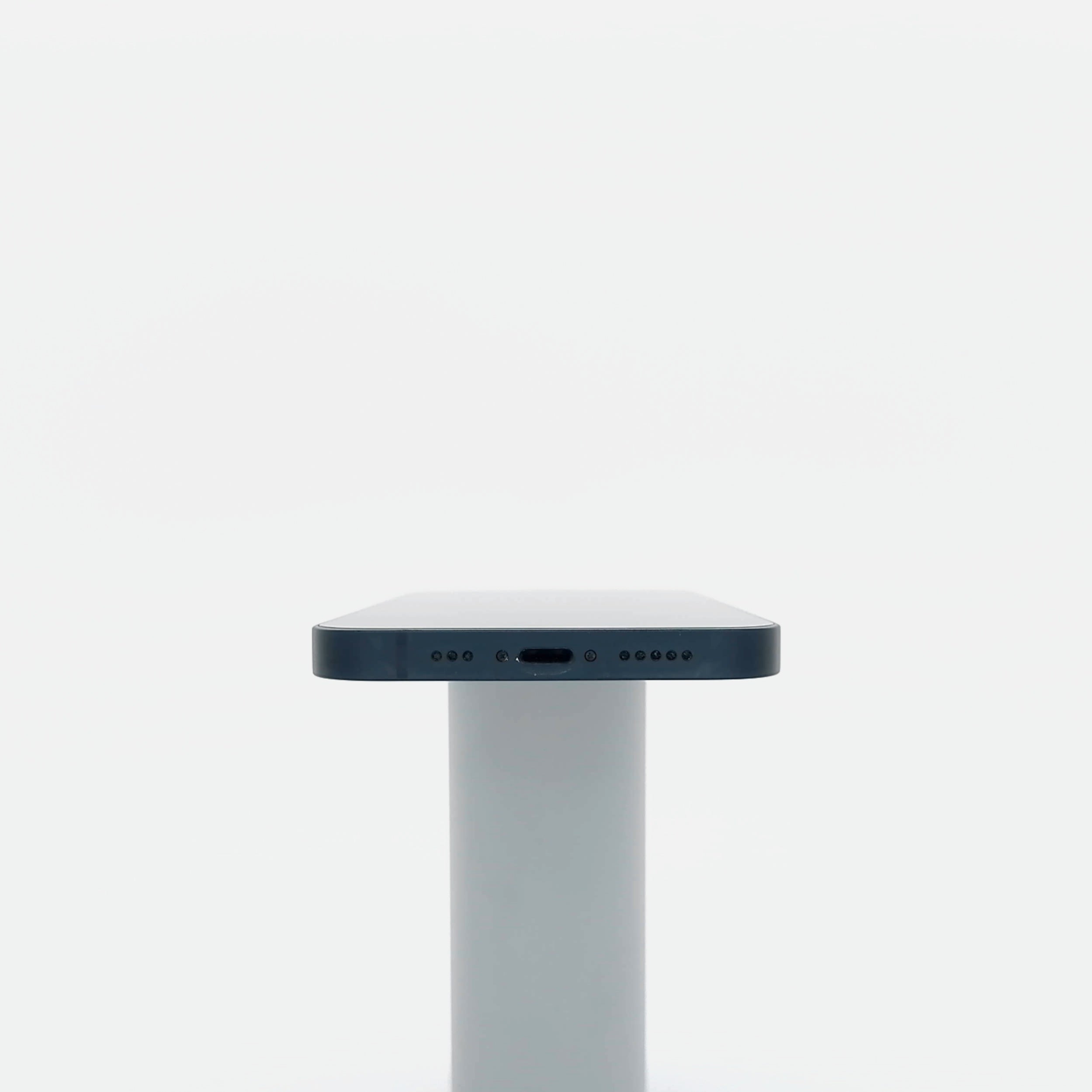 95新 Apple iPhone 13 256G 午夜色 中國大陸版
