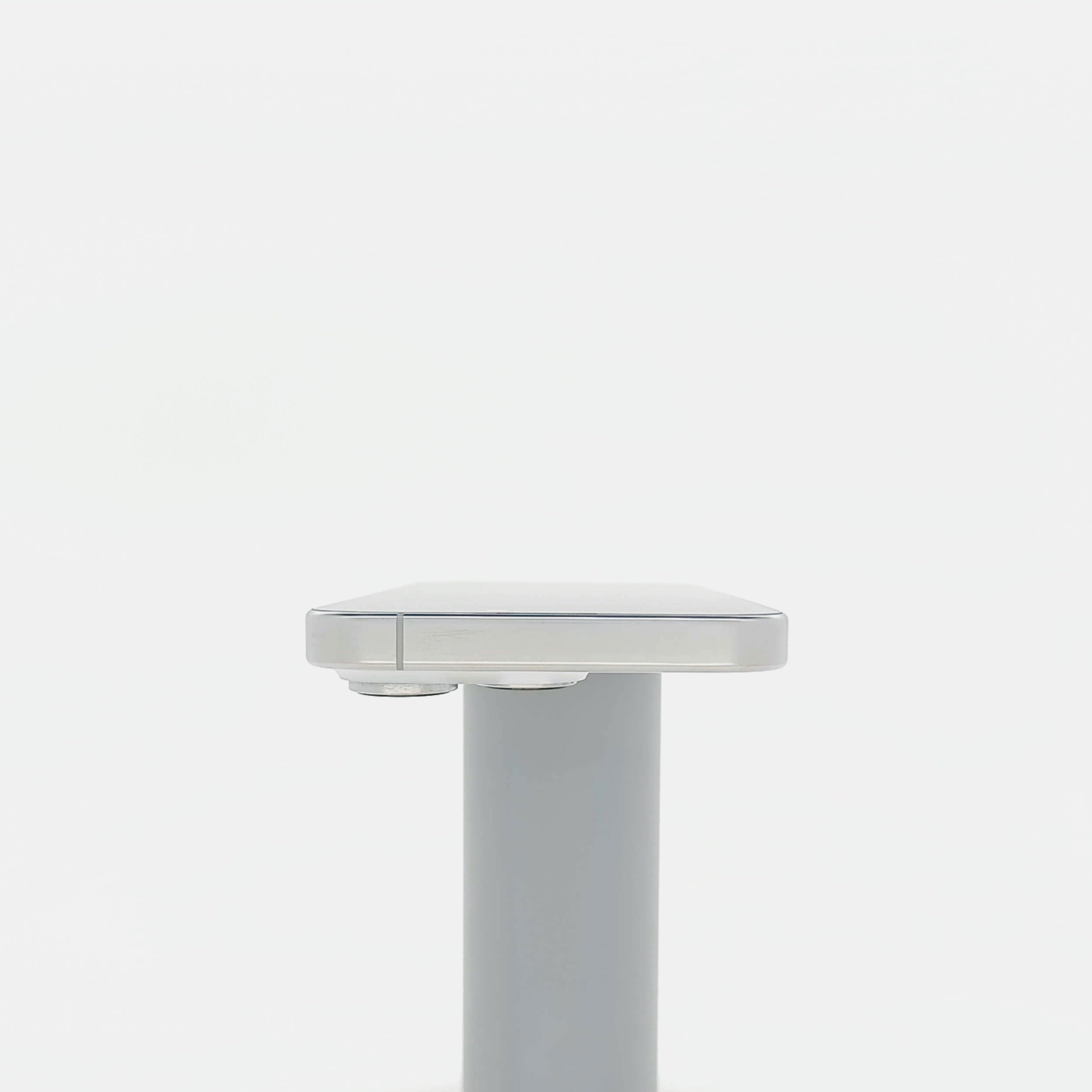 95新 Apple iPhone 16 Pro 128G 白色鈦金屬 中國大陸版