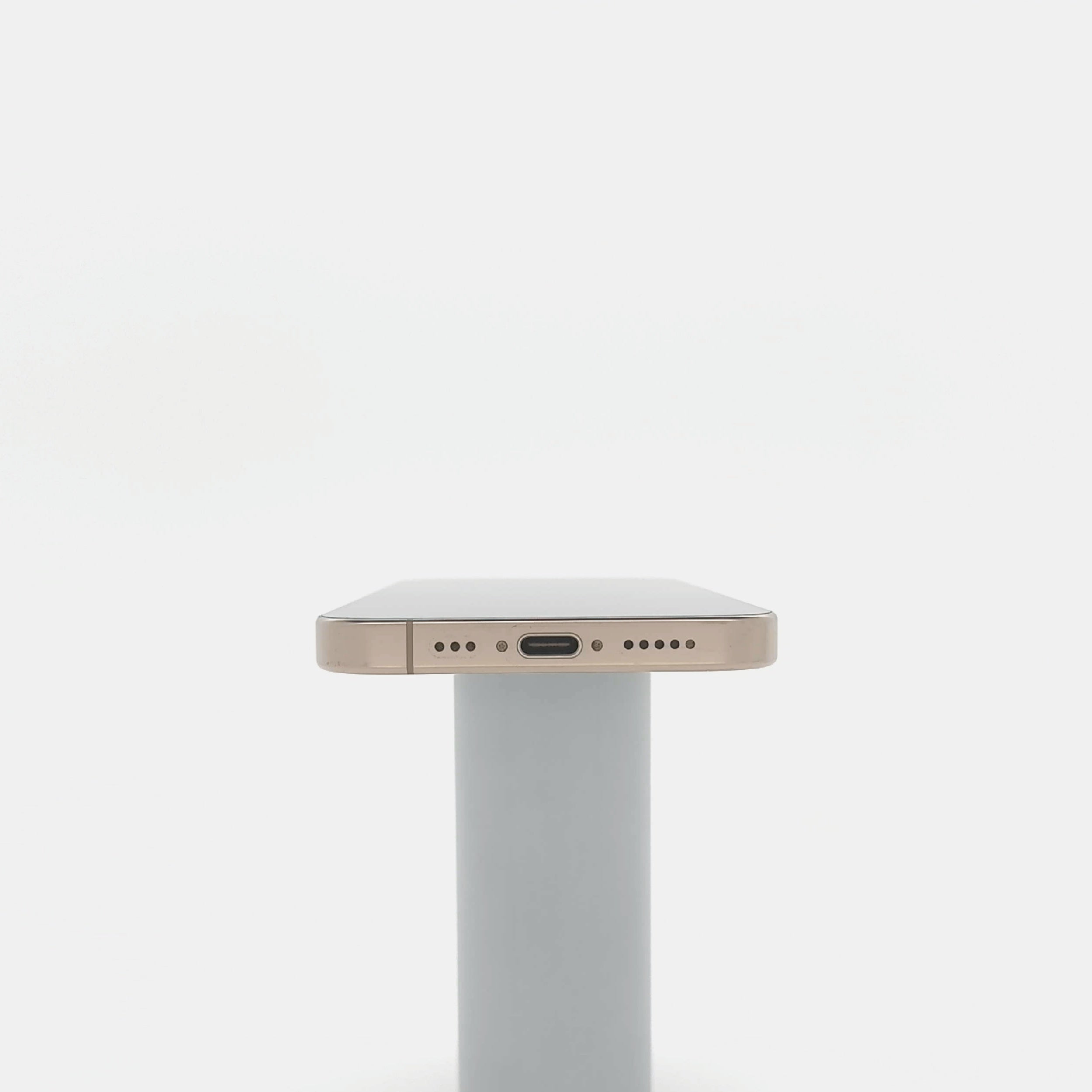 95新 Apple iPhone 16 Pro 128G 沙漠色鈦金屬 中國大陸版